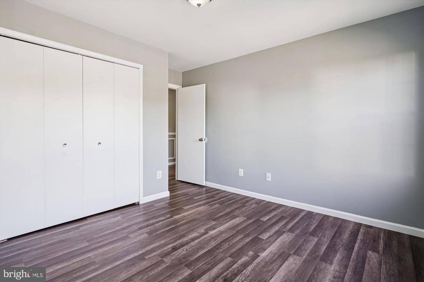 10138 Forest Hill Circle photo 24
