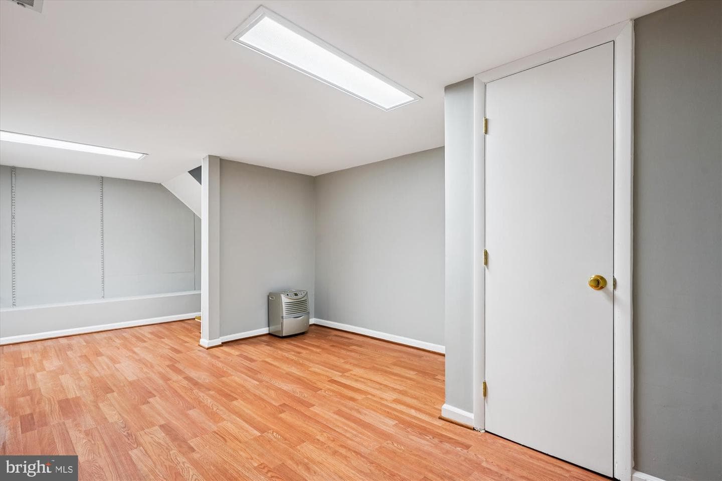 10138 Forest Hill Circle photo 32