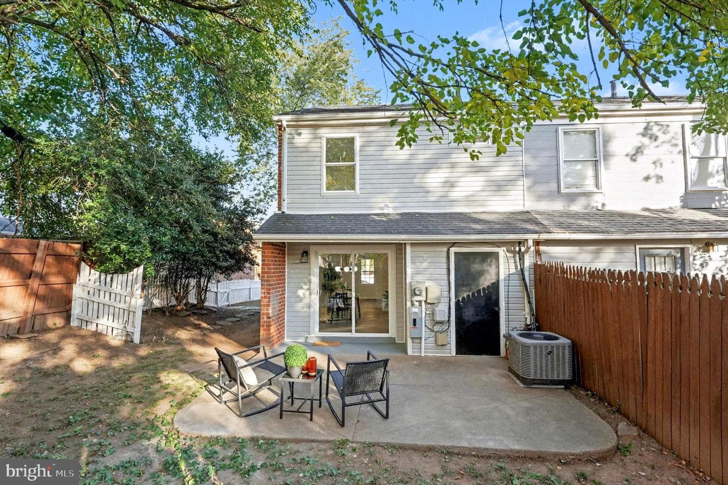9269 George Street photo 21