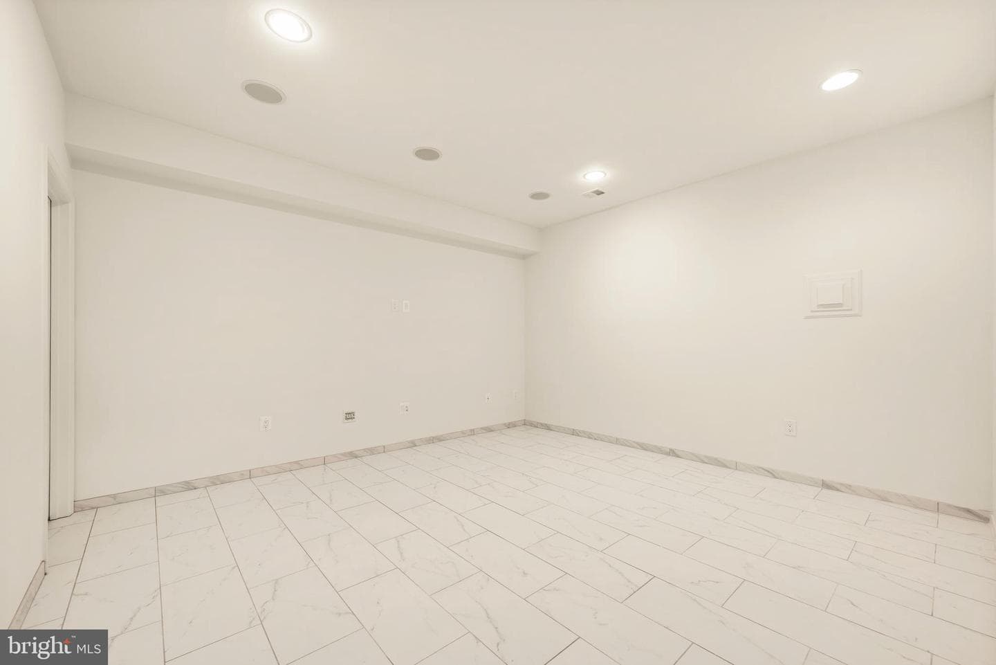 9939 Lake Jackson Drive photo 30