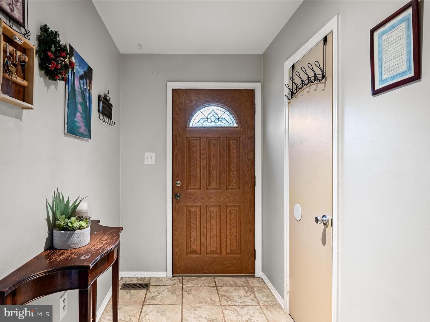8436 Willow Glen Court photo 14