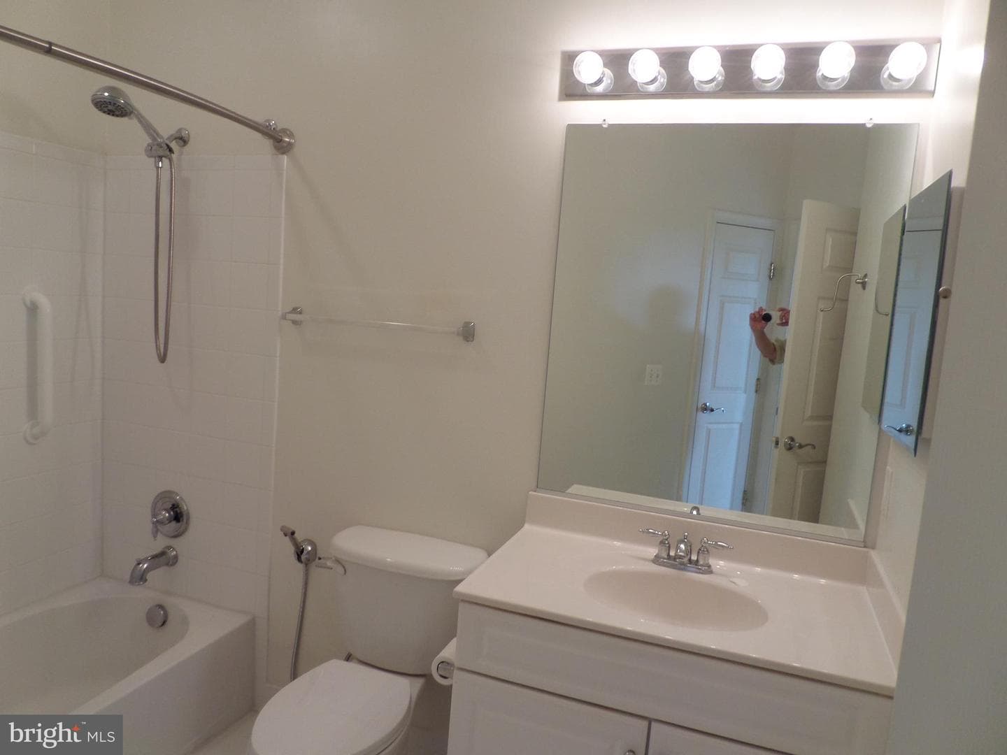 8600 Liberty Trail #303 photo 23