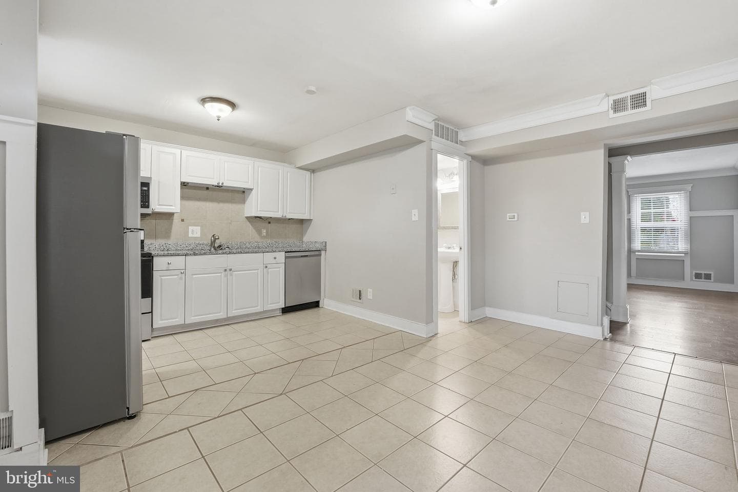 9804 Maury Lane photo 6