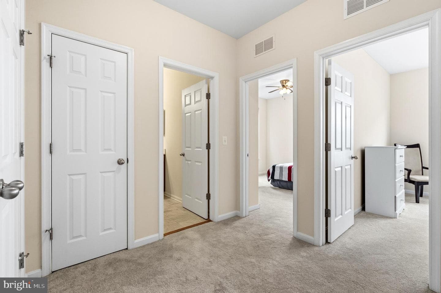 9557 Center Street photo 15