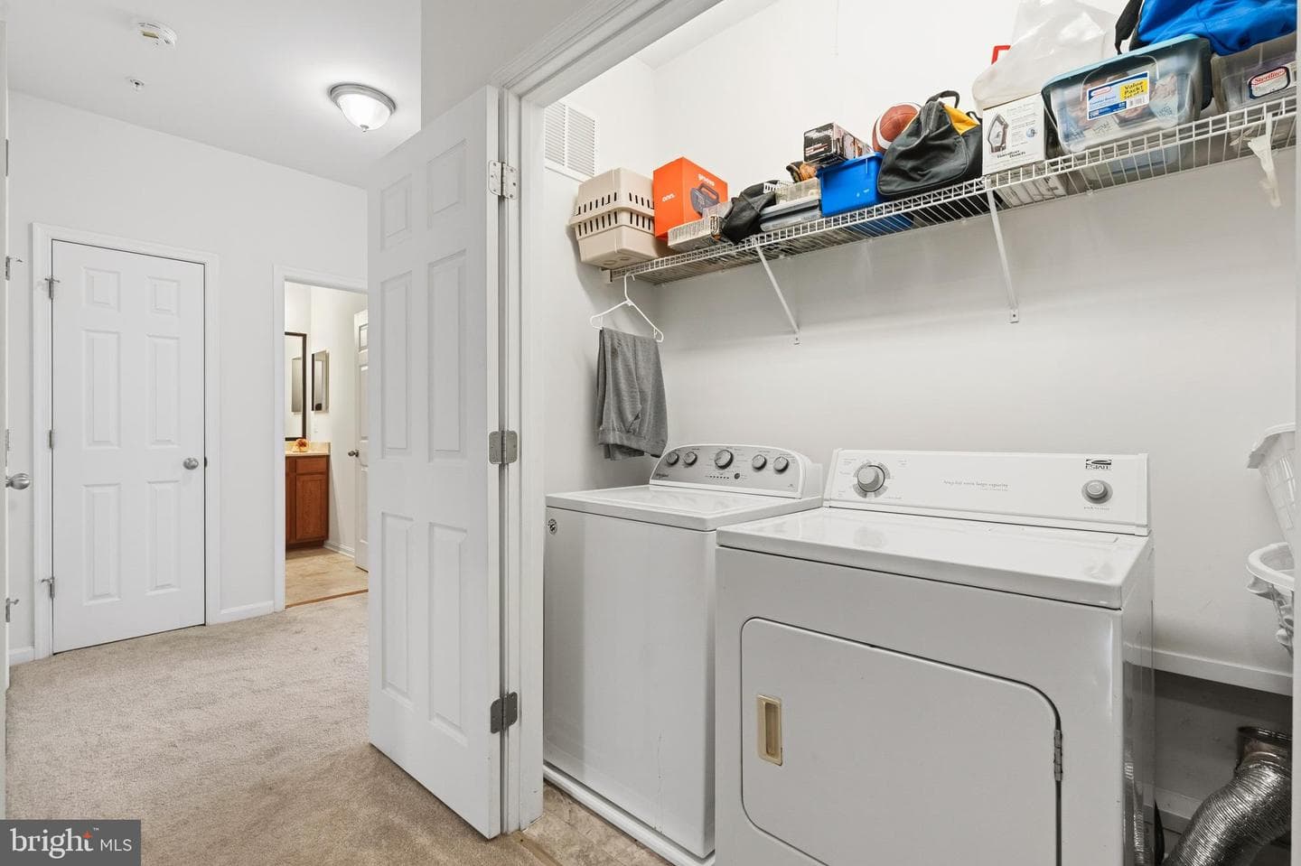 9557 Center Street photo 16