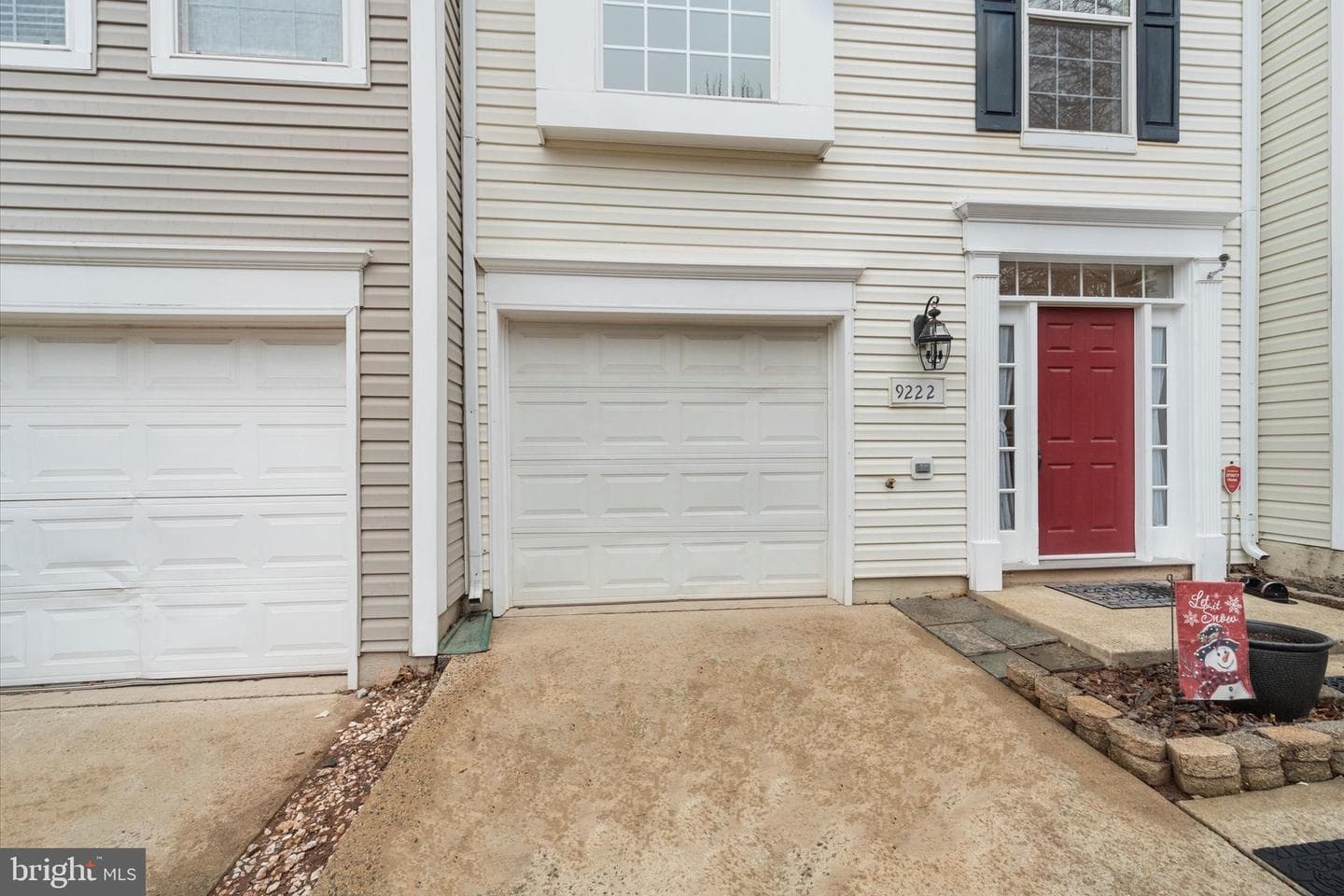 9222 Acer Lane photo 2