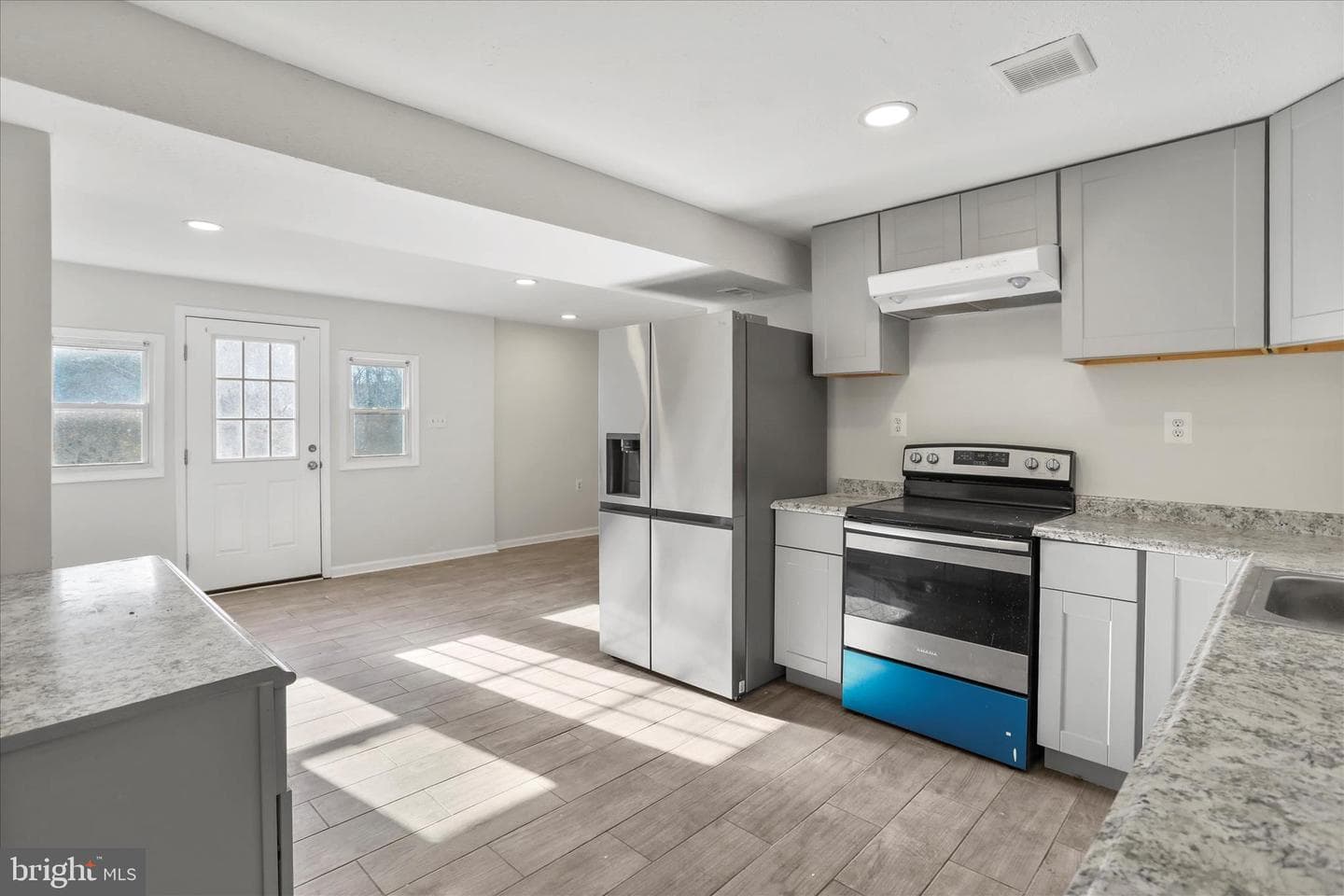 9653 Old Wellington Road photo 38