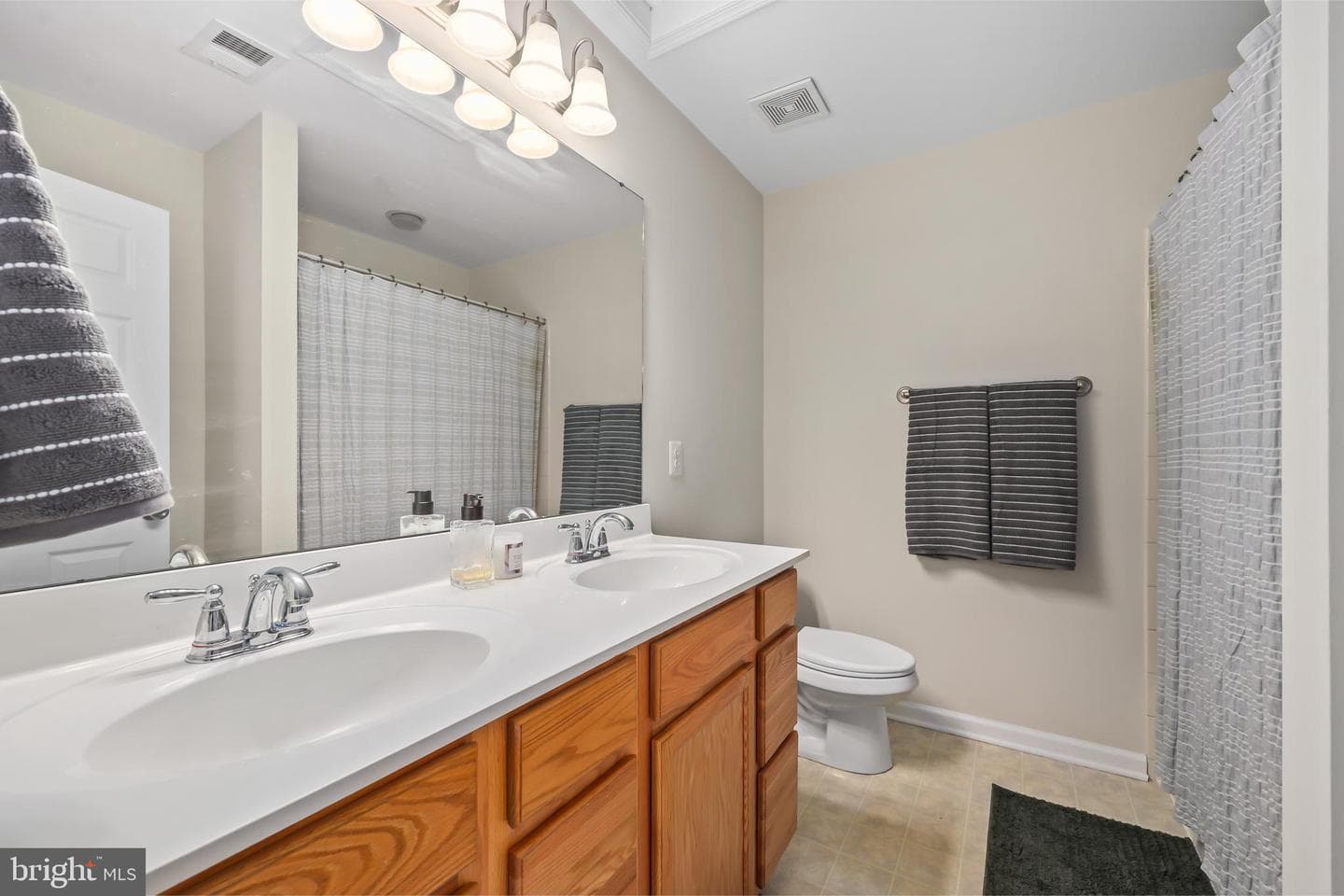 10260 Whitworth Lane photo 16