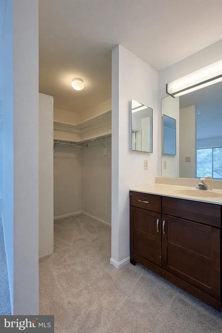 9576 Jayhawk Terrace #301 photo 14