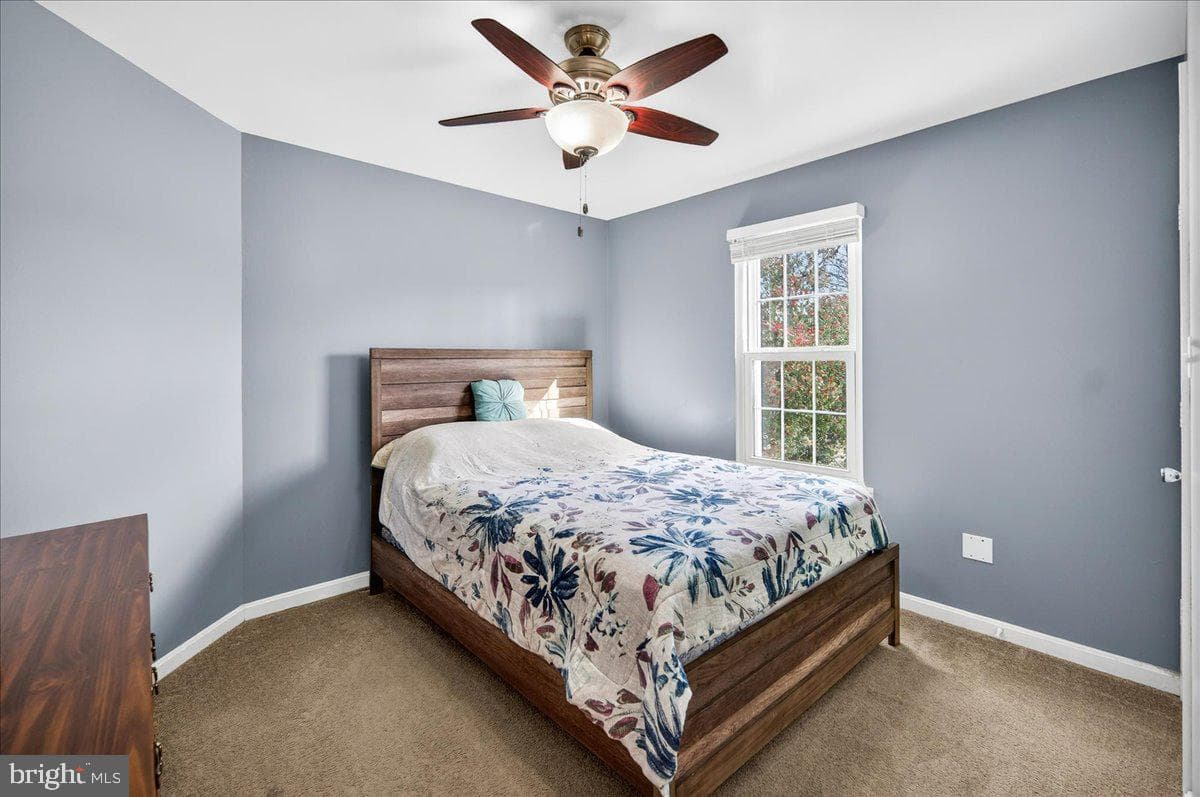 10200 Racquet Circle photo 24