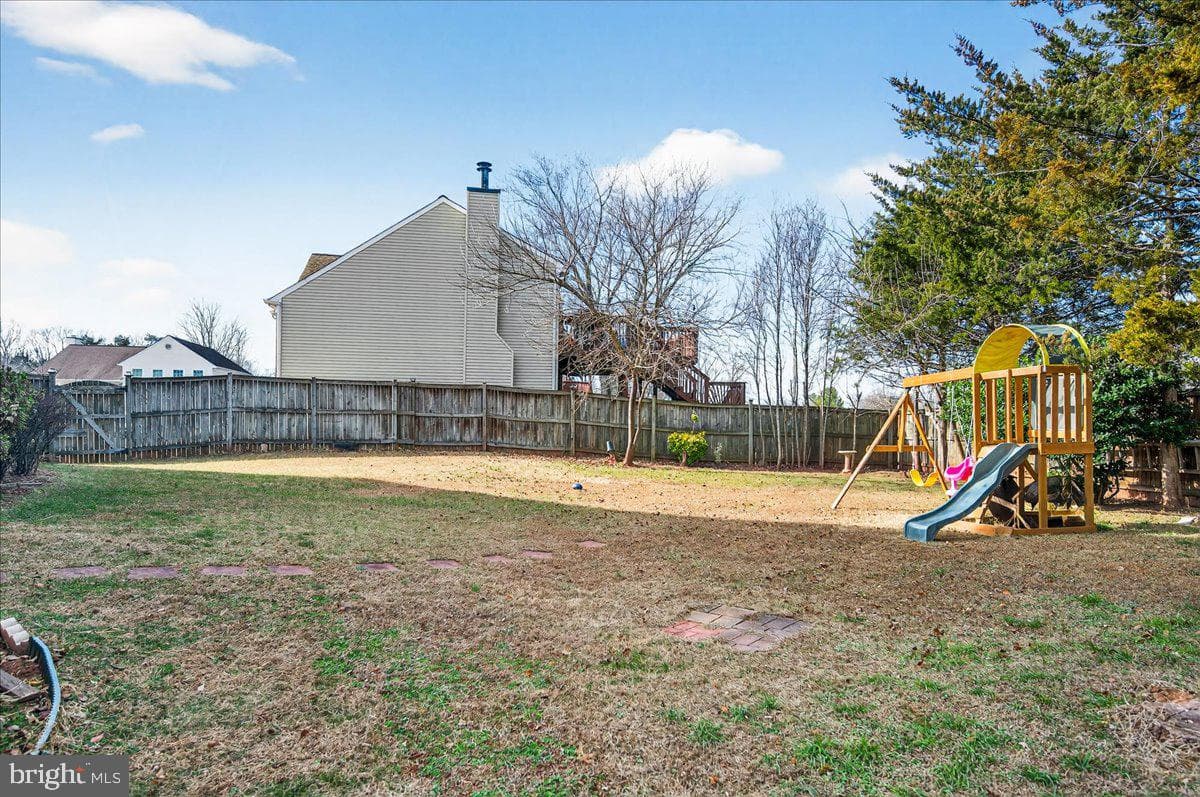 10200 Racquet Circle photo 26