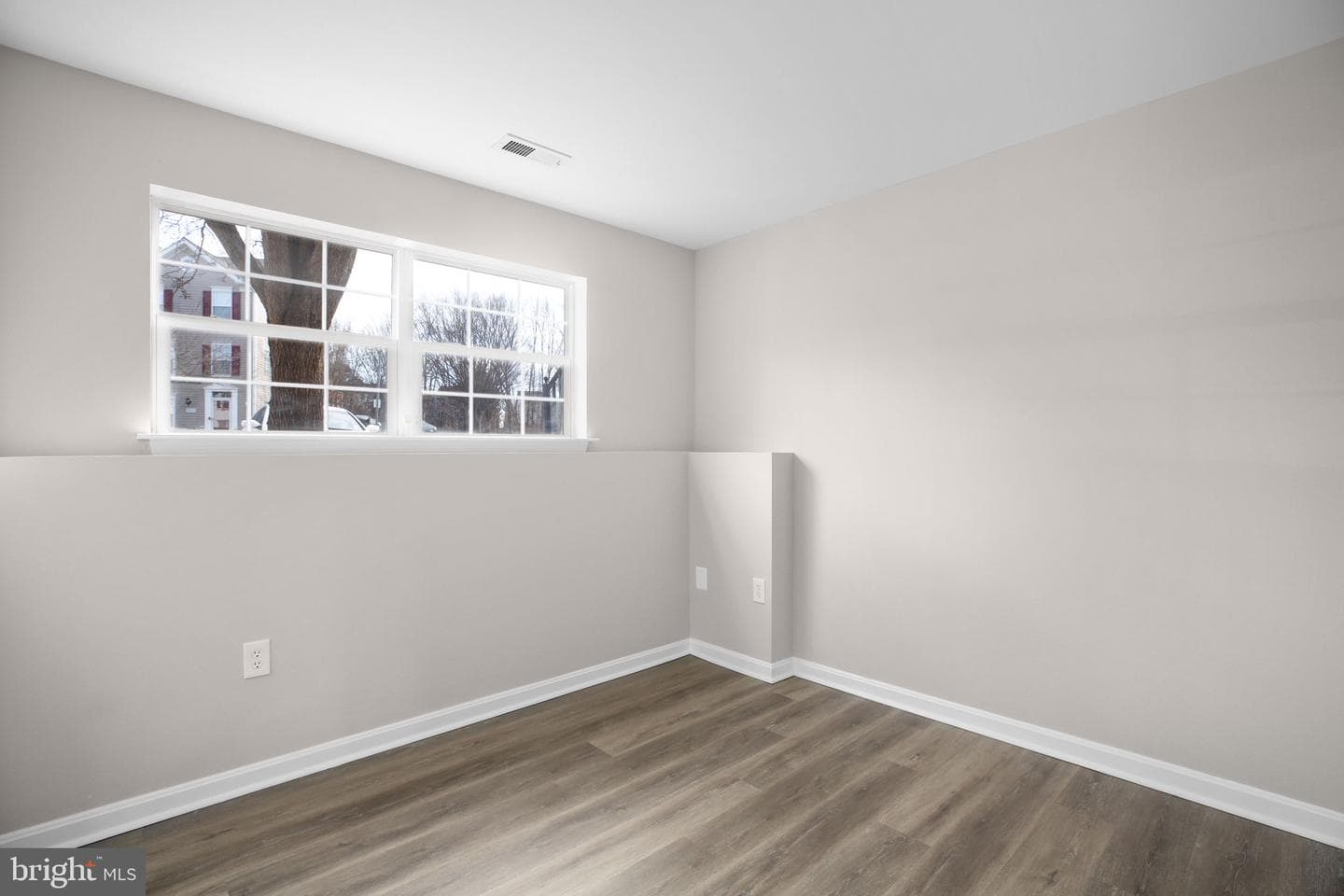 10260 Magnolia Grove Drive photo 33
