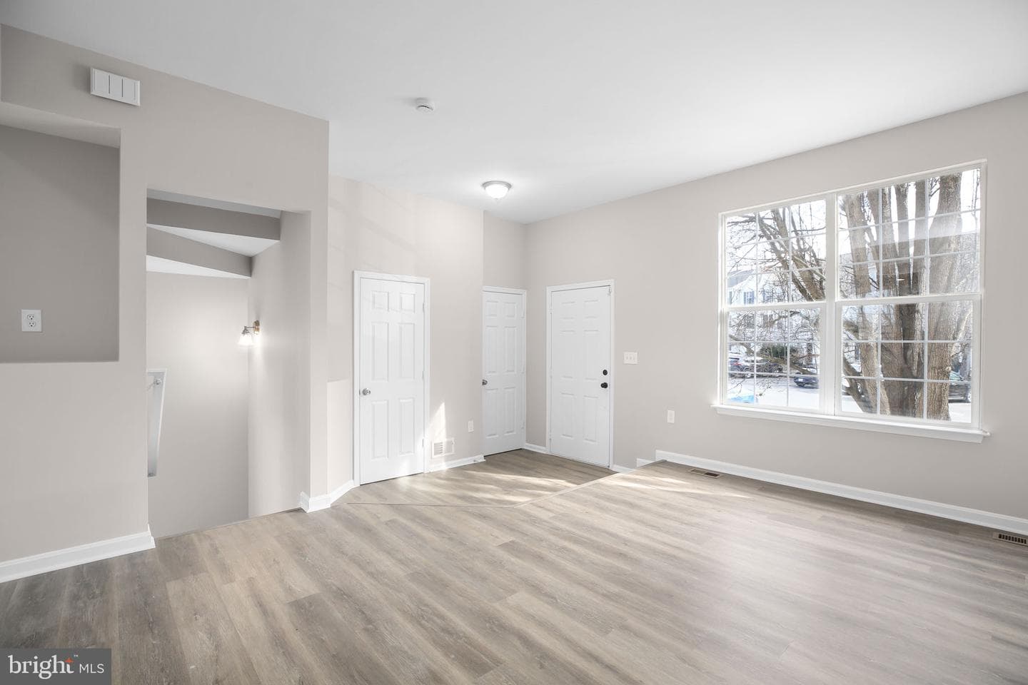 10260 Magnolia Grove Drive photo 5