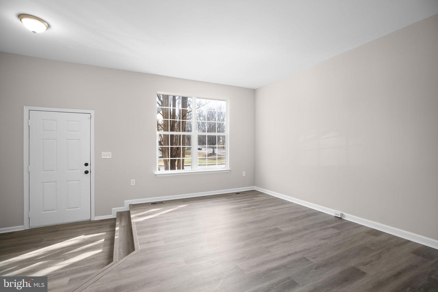10260 Magnolia Grove Drive photo 6