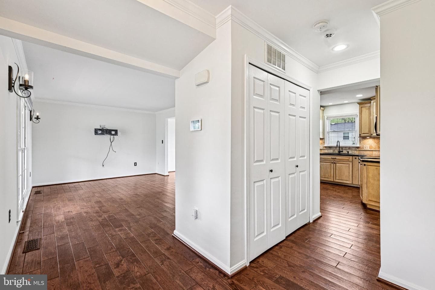 9255 Garnet Court photo 3