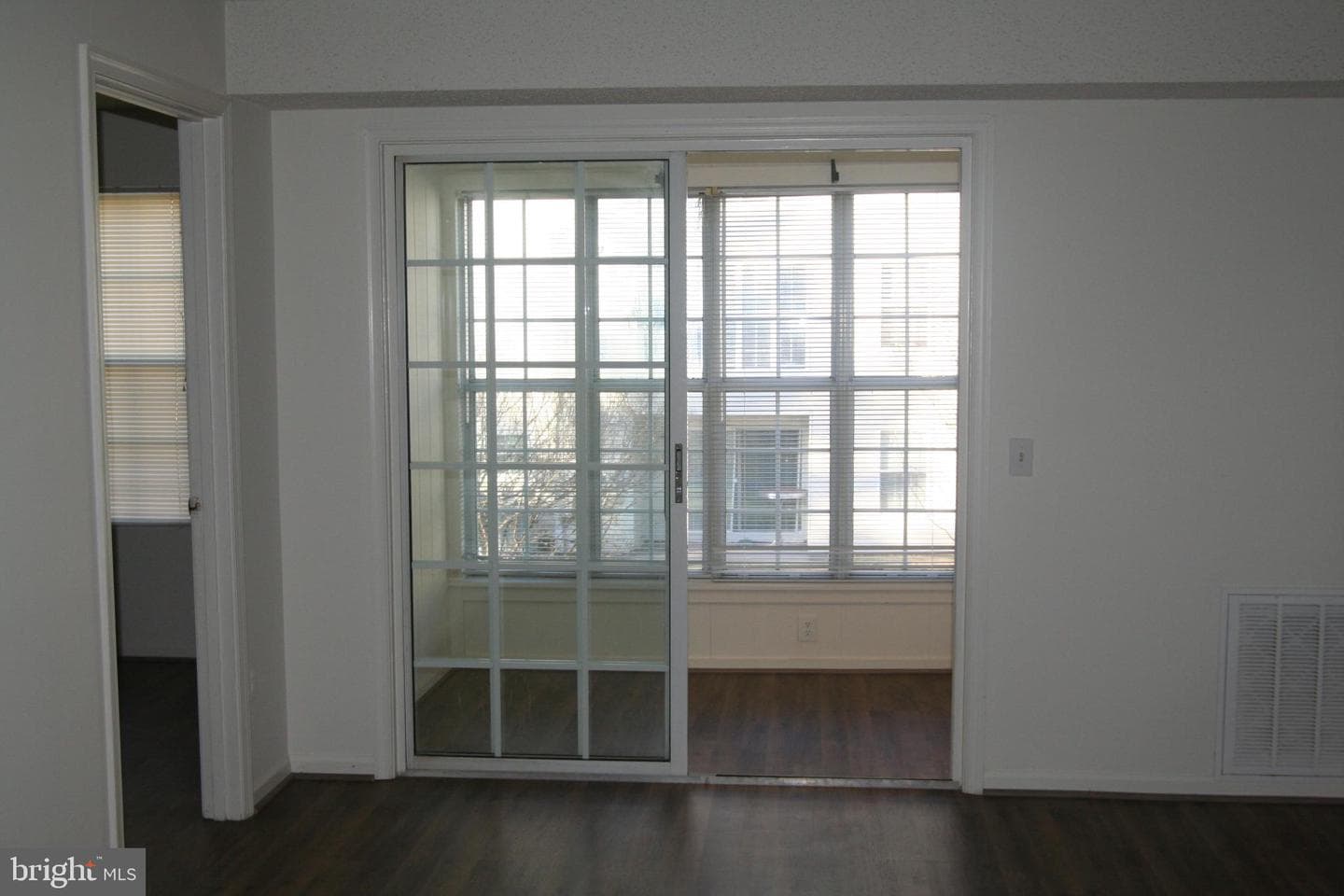 9360 Caspian Way #202 photo 8