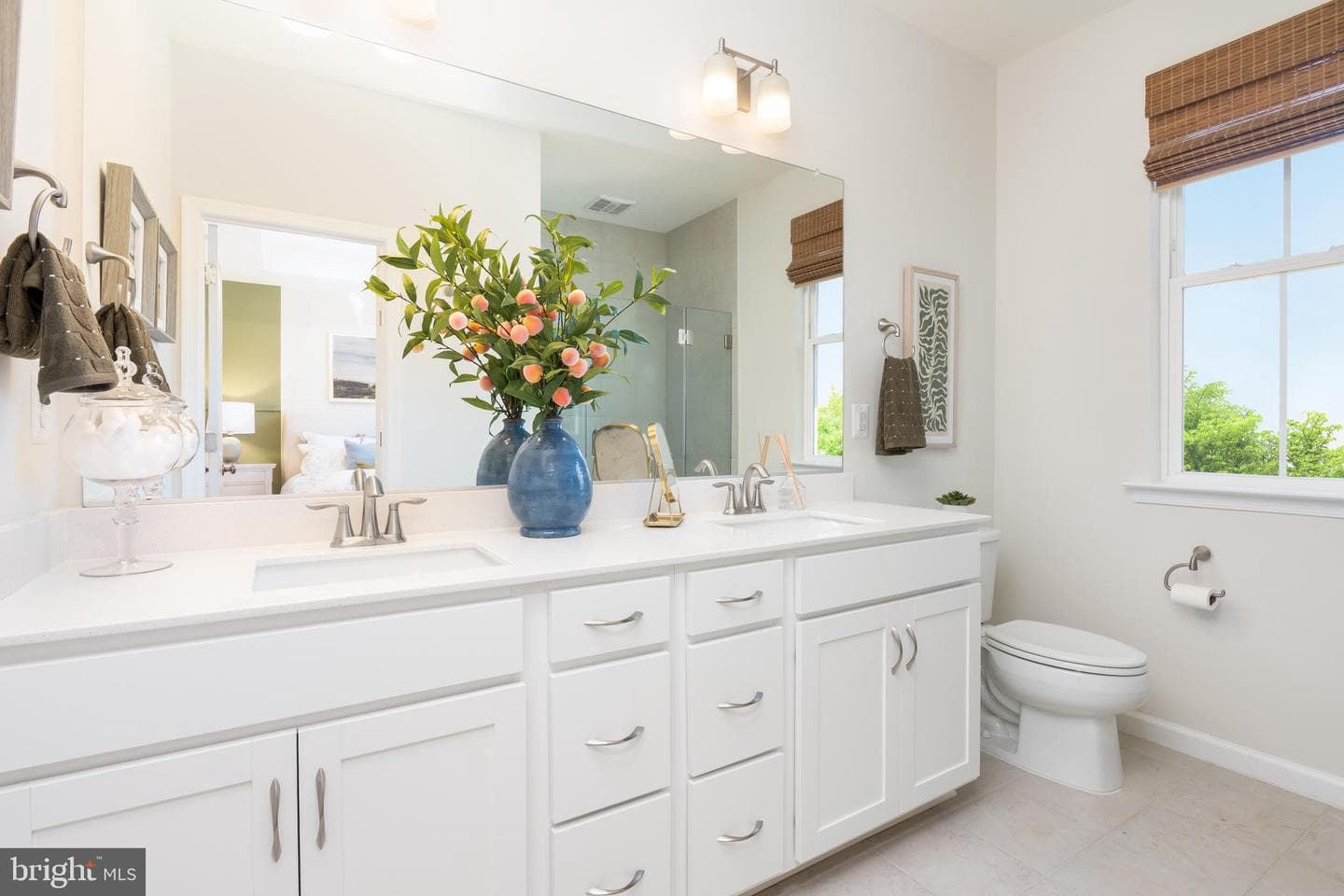 10150 Queens Way photo 39