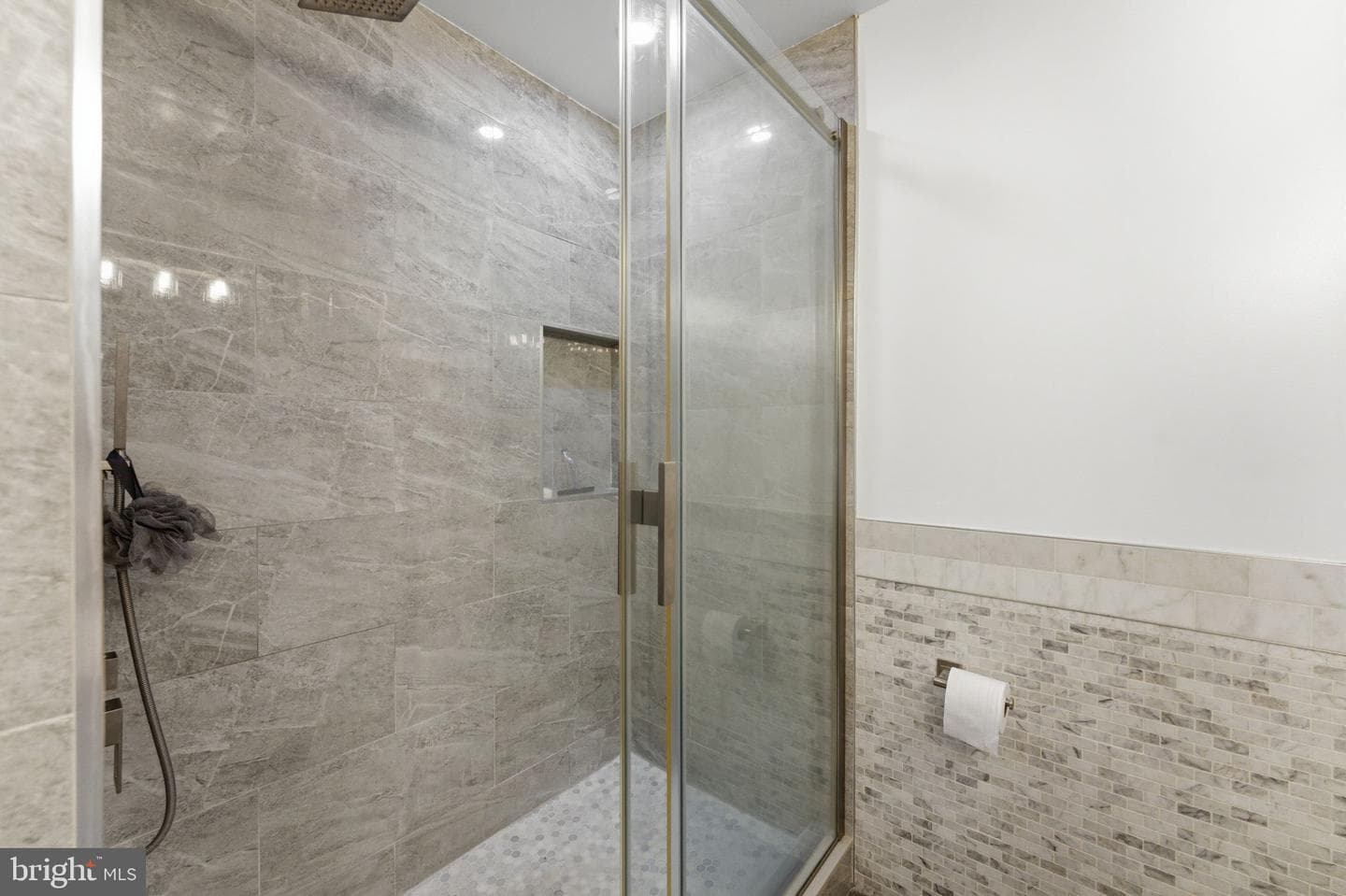 10207 Calypso Drive photo 29