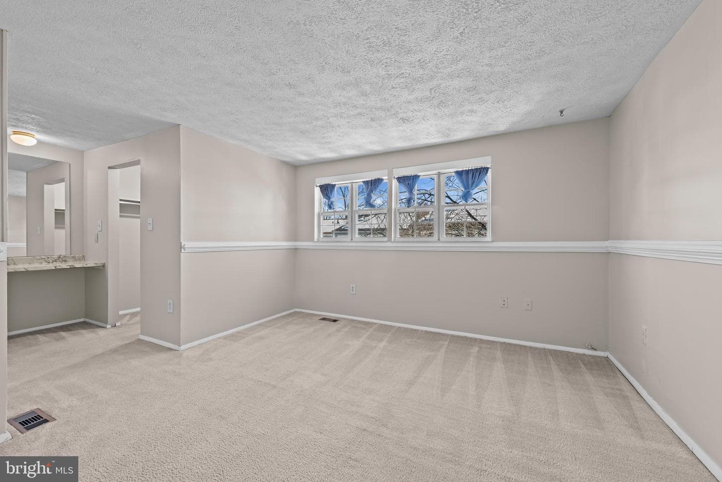 8392 Shady Grove Circle photo 13