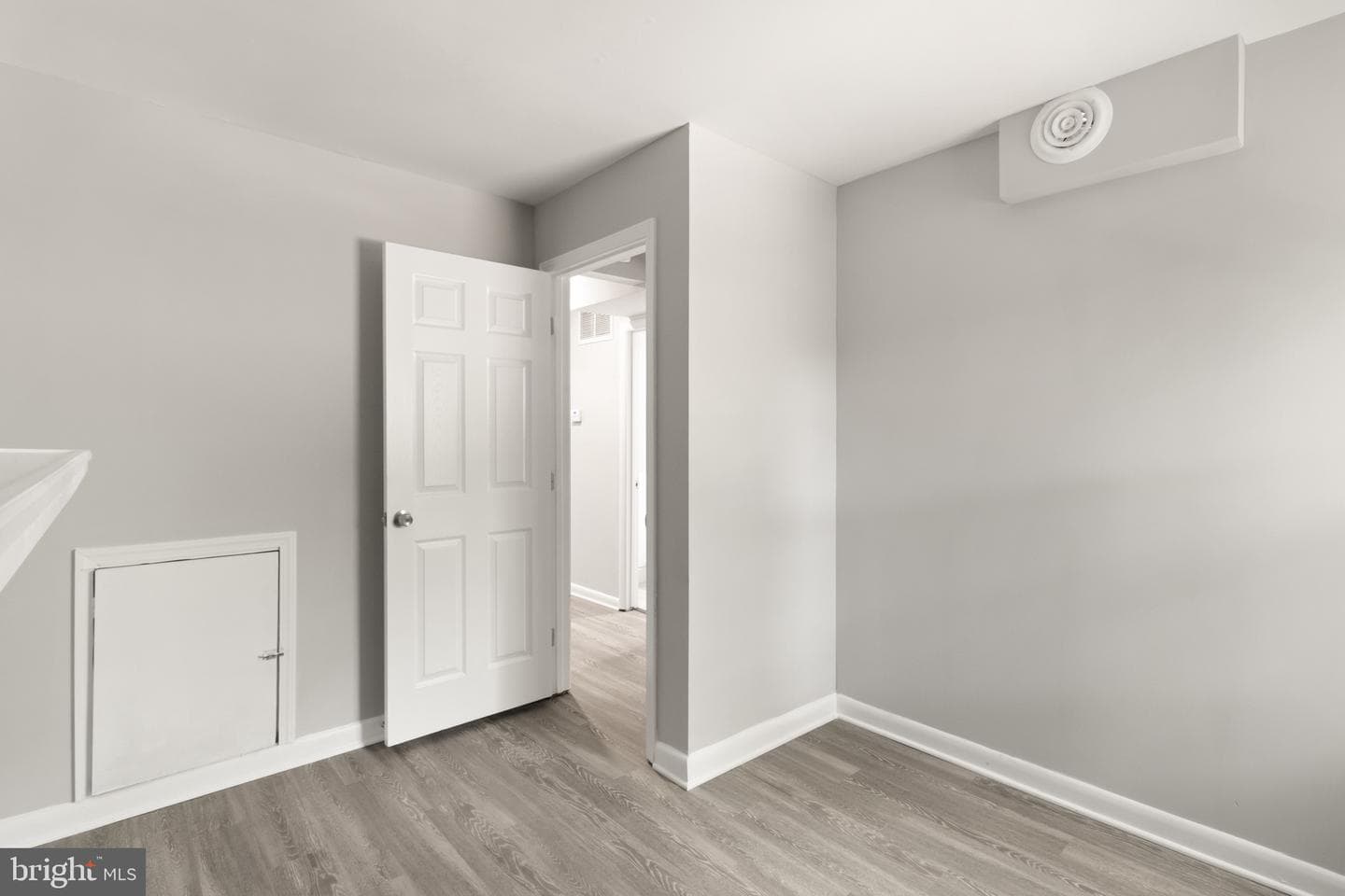 8605 Kirby Street photo 28