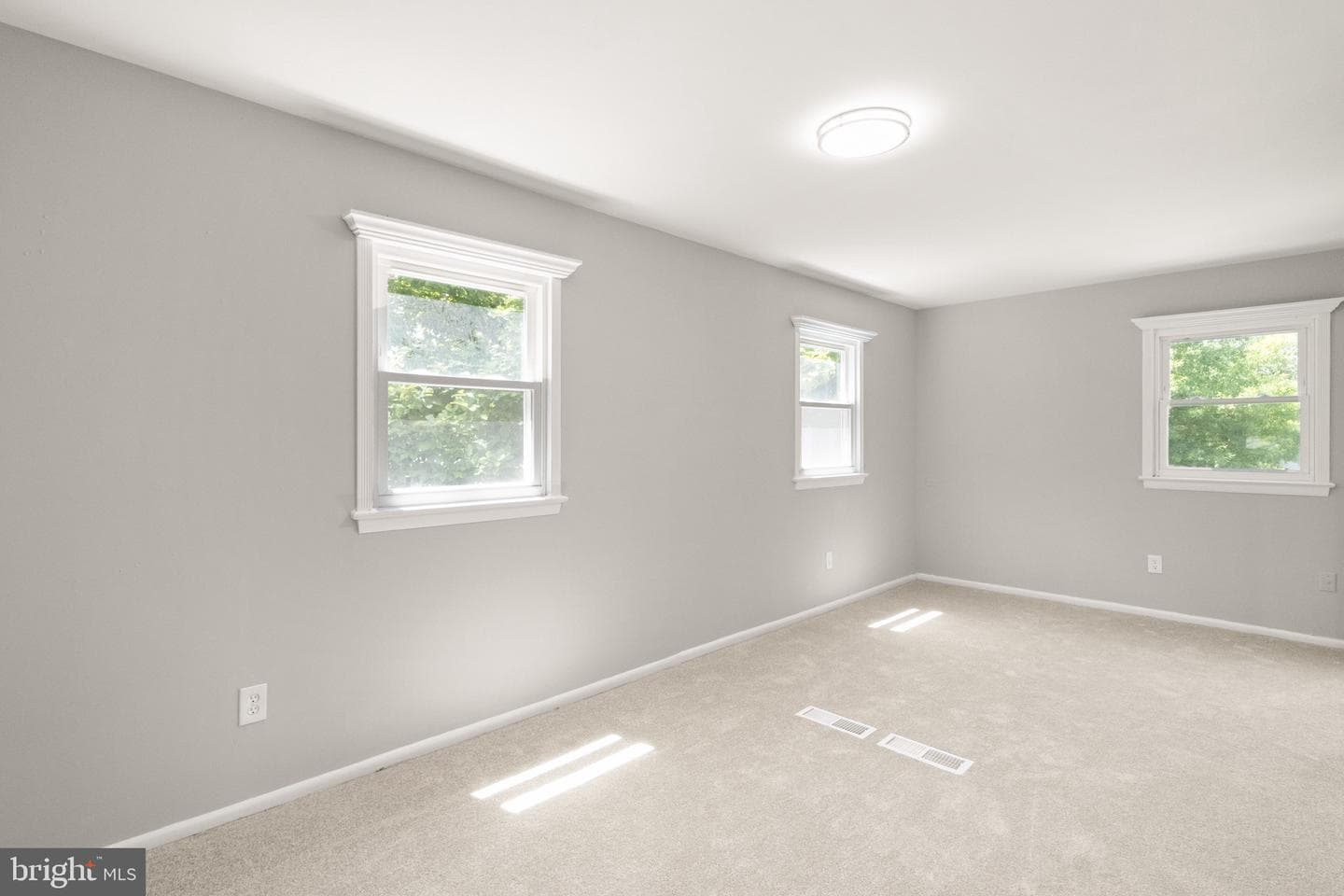 8605 Kirby Street photo 38