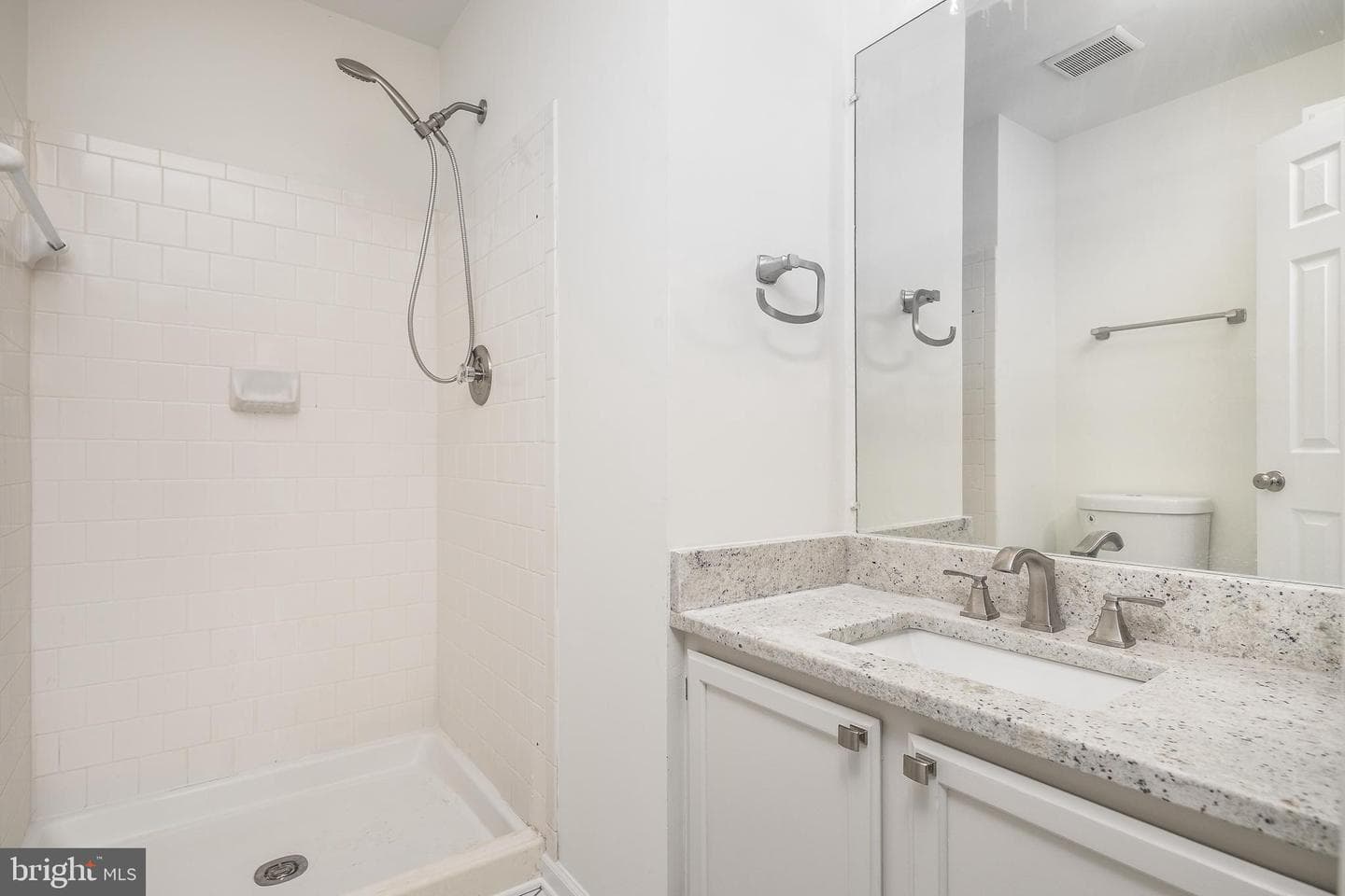 8770 Deblanc Place photo 34