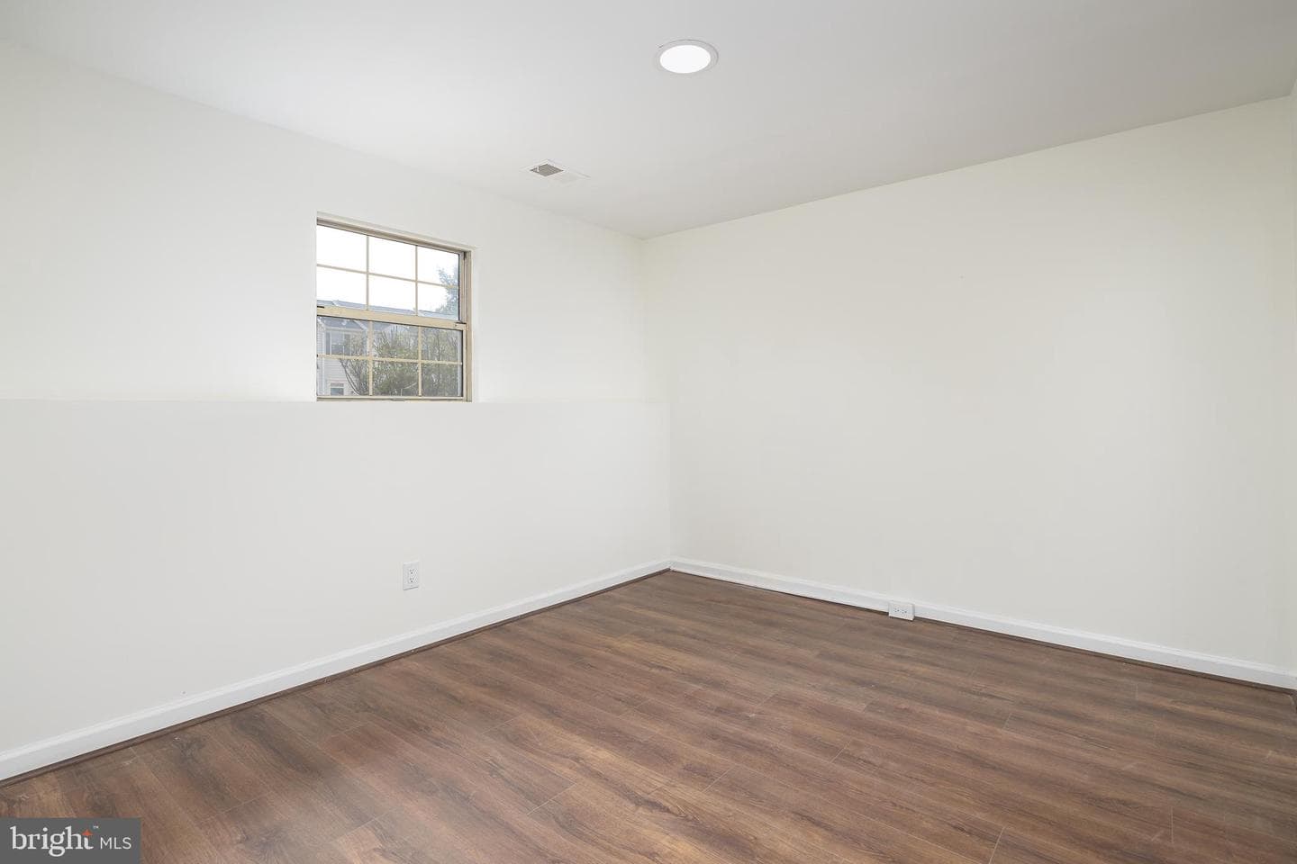 8770 Deblanc Place photo 39