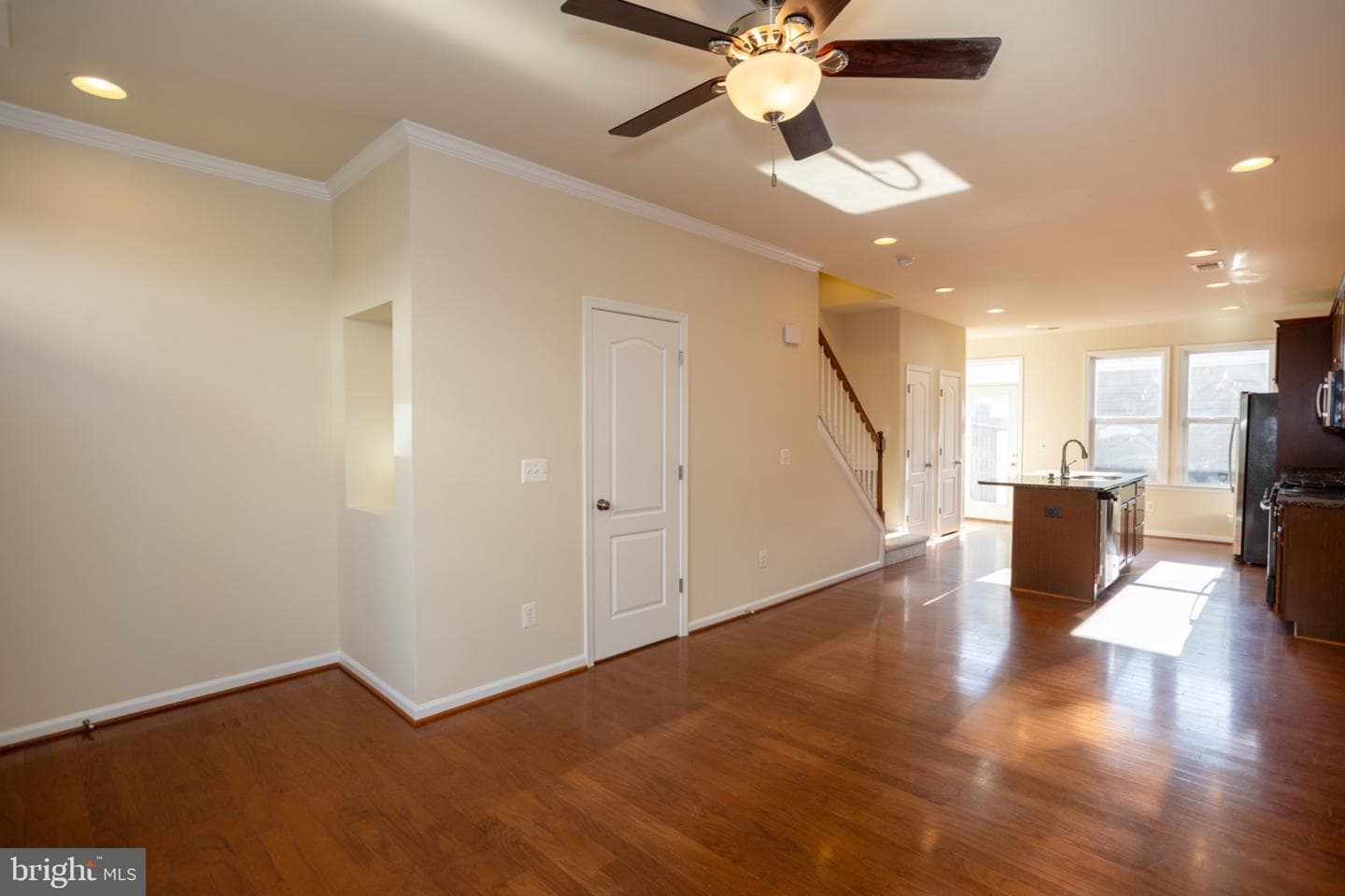 8941 Quarry Road photo 3
