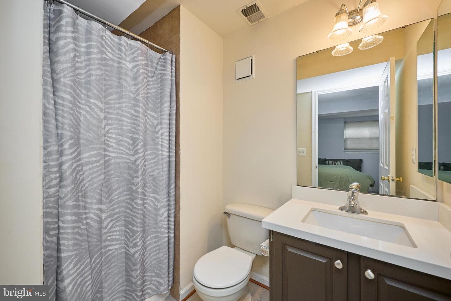 9811 Mock Orange Court photo 25