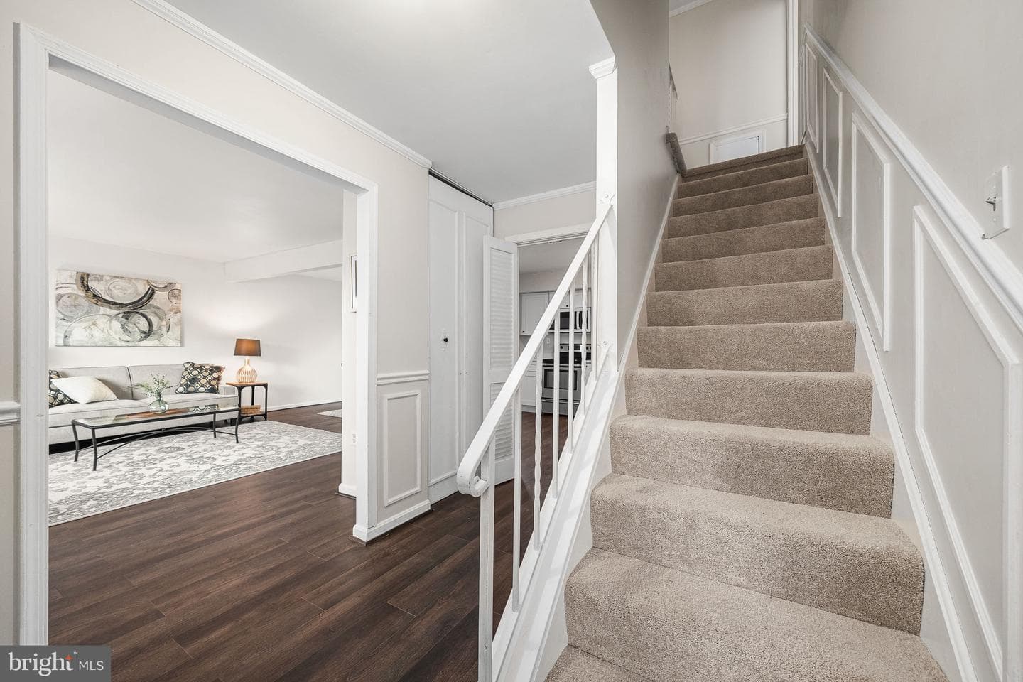 8811 Cather Avenue photo 3