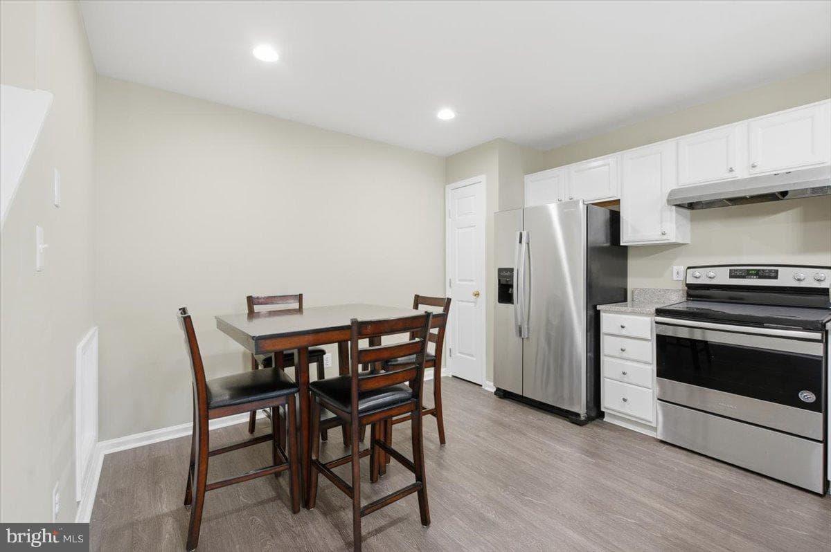 9304 Witch Hazel Way photo 10
