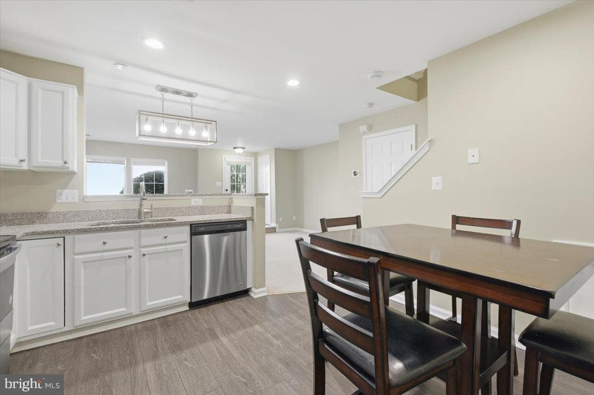 9304 Witch Hazel Way photo 13