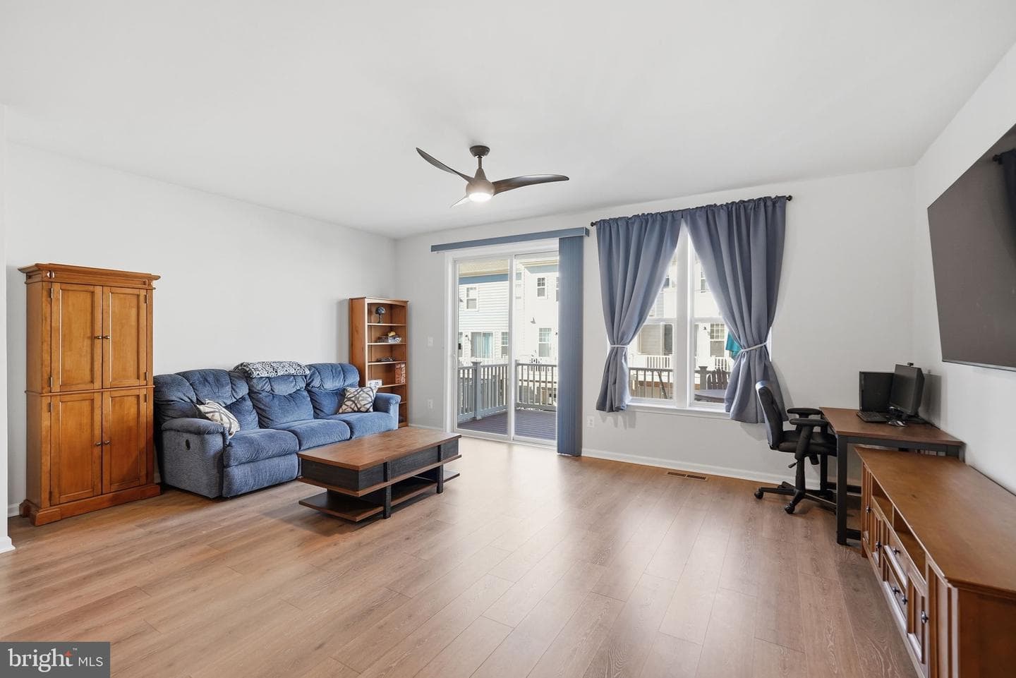 9365 Barnes Loop photo 6