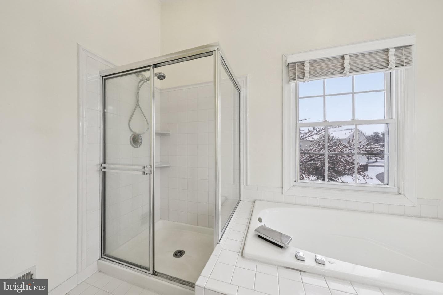 9193 Merrybell Court photo 29