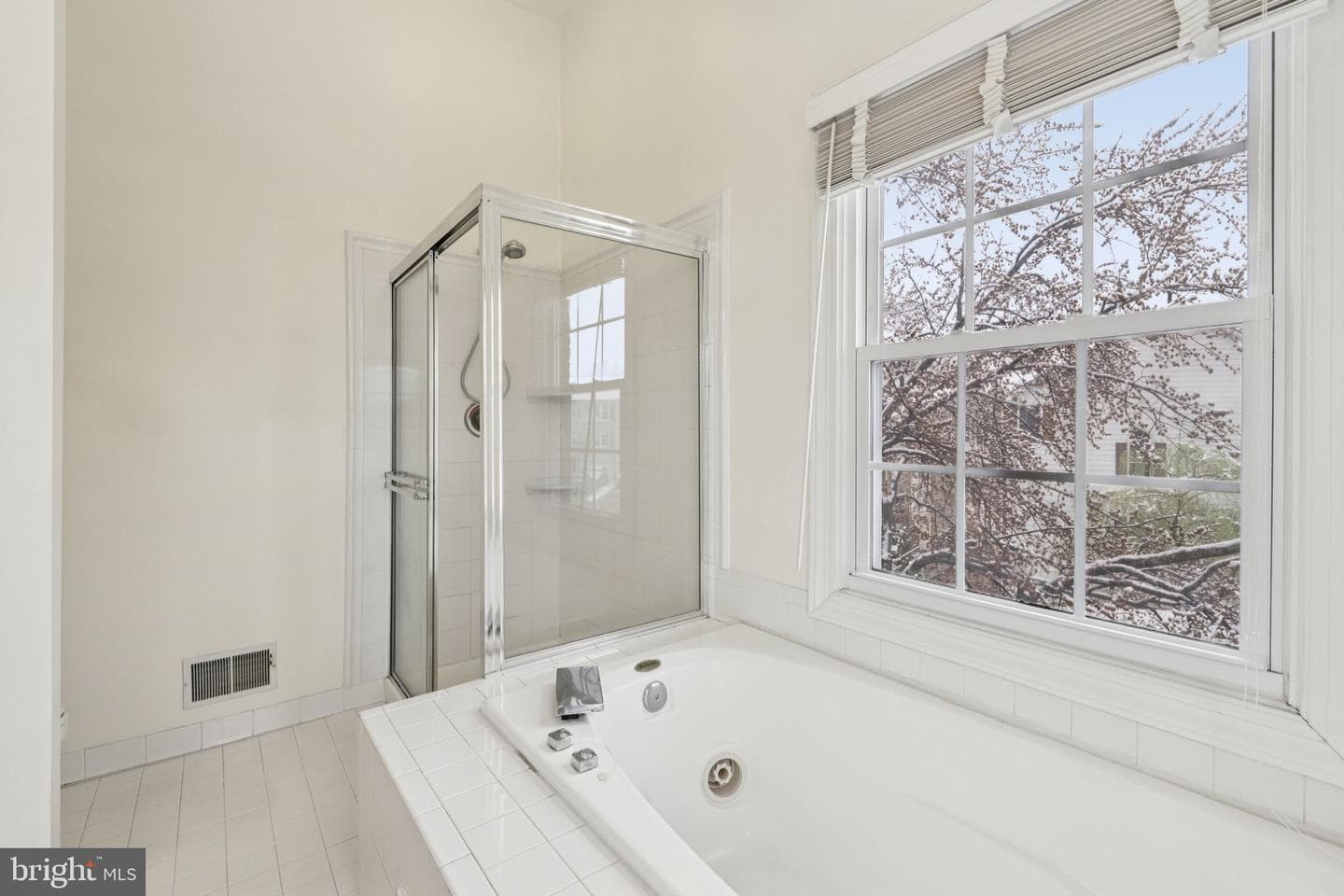 9193 Merrybell Court photo 32