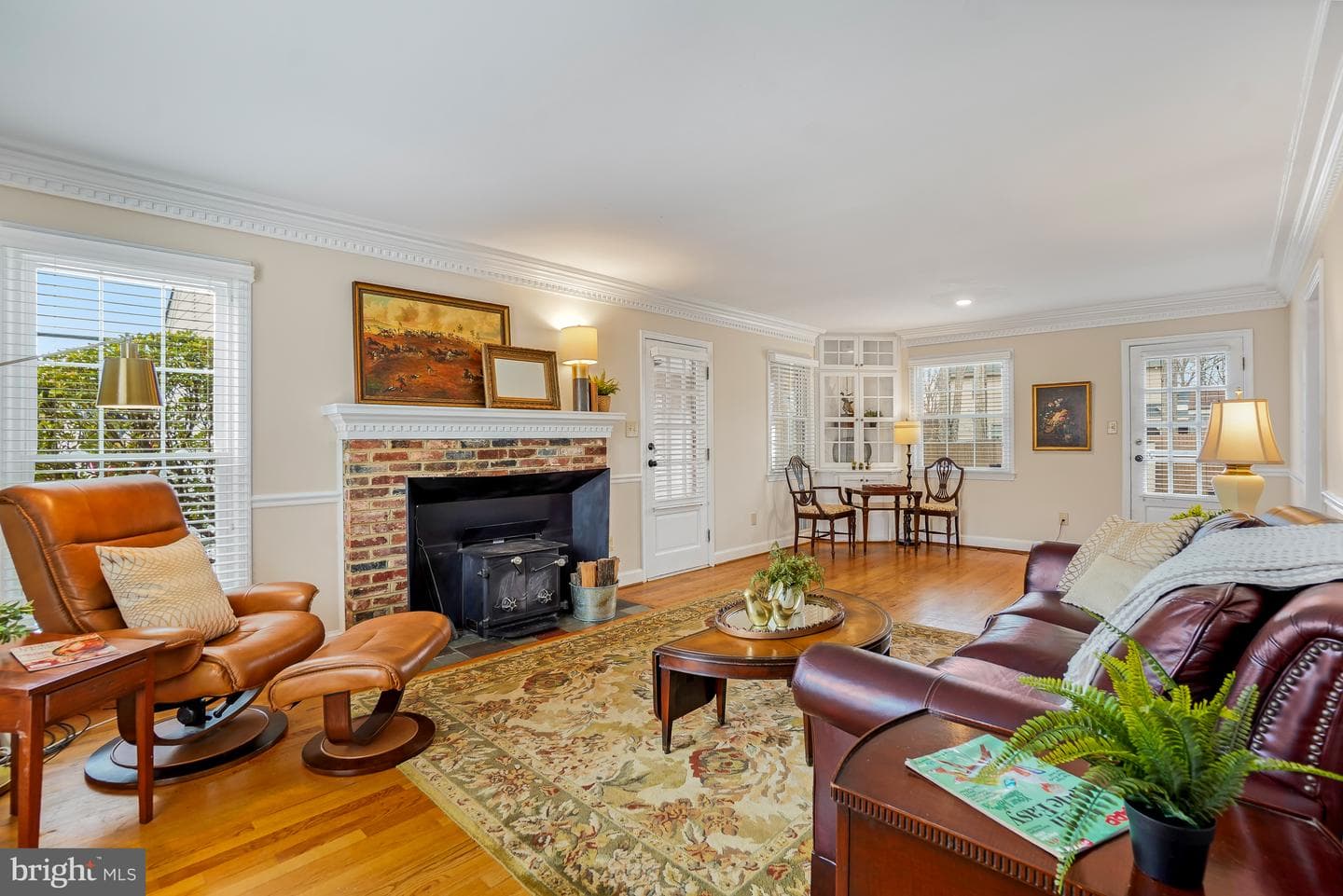 8749 Weir Street photo 22