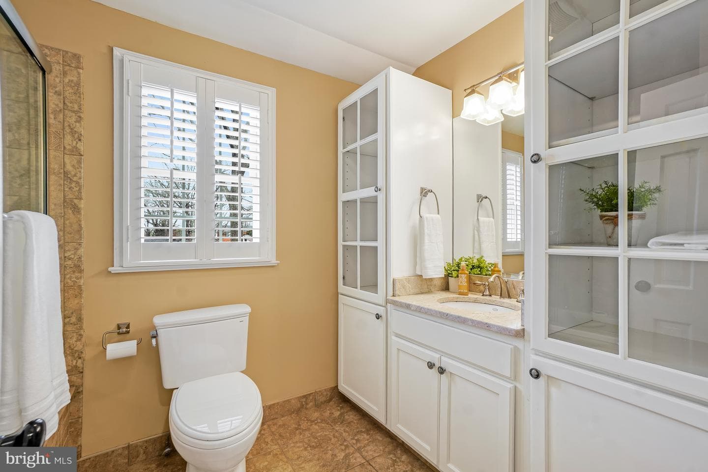 8749 Weir Street photo 38