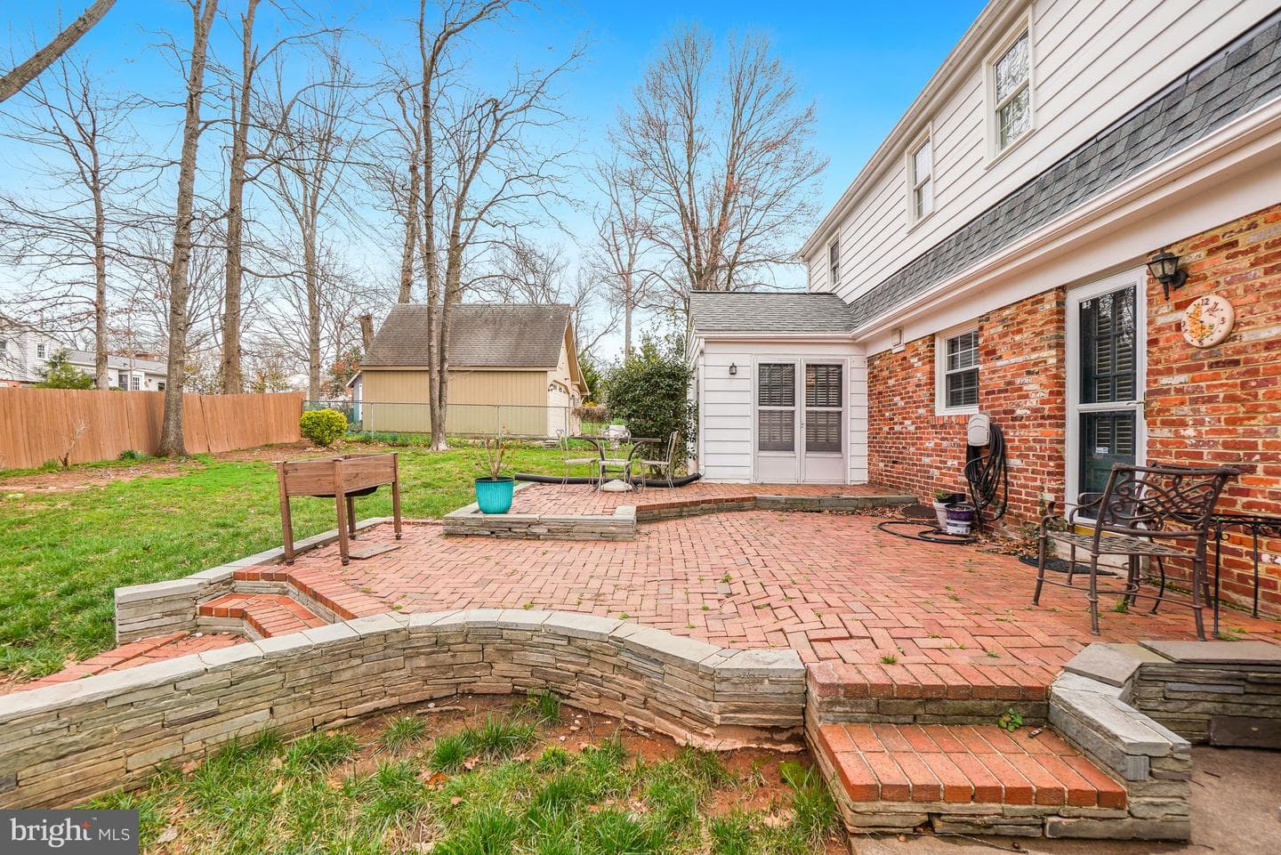 8749 Weir Street photo 53