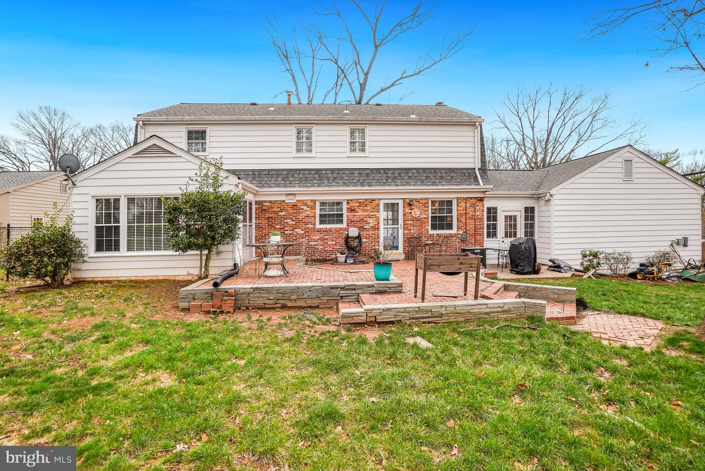 8749 Weir Street photo 54