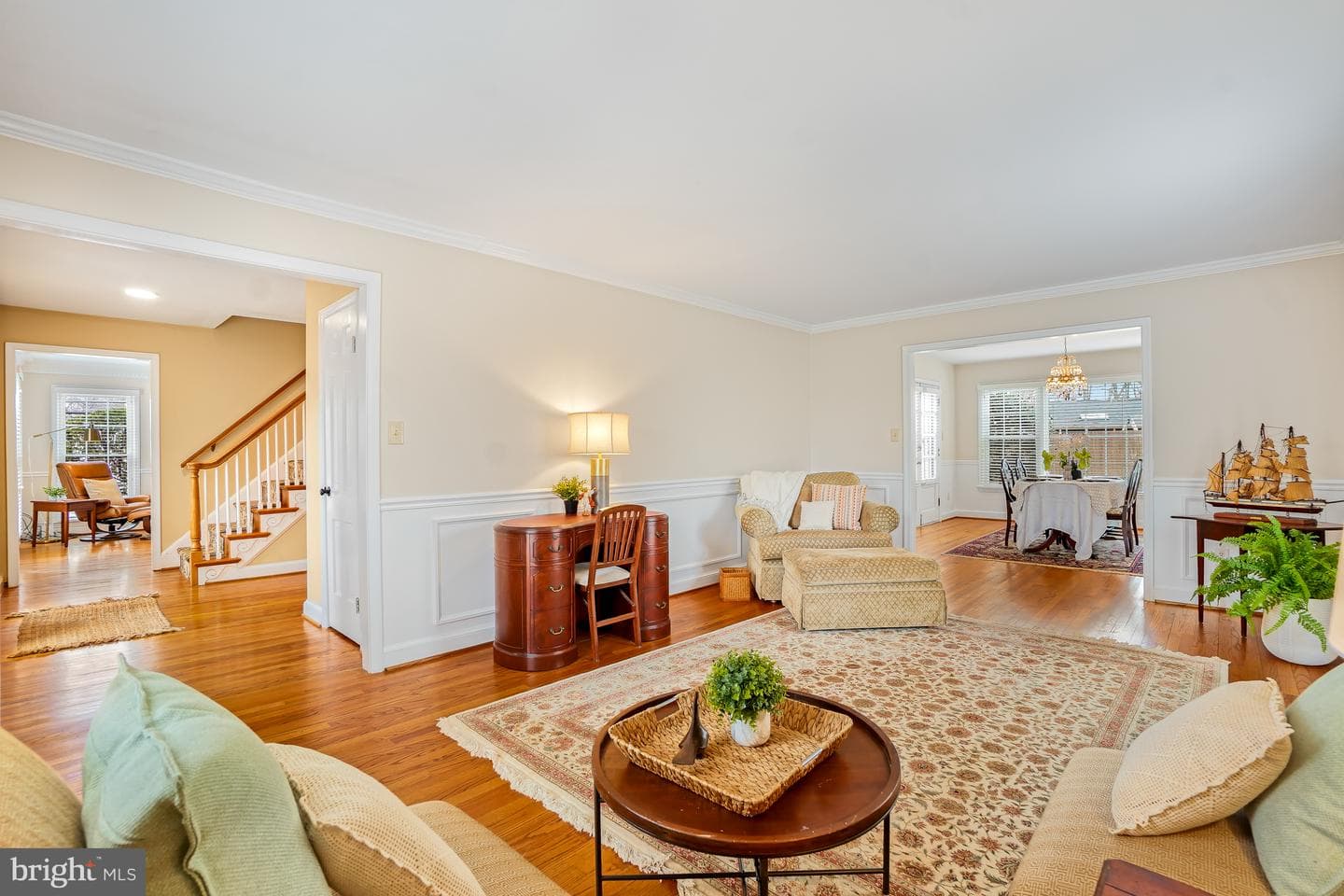 8749 Weir Street photo 8