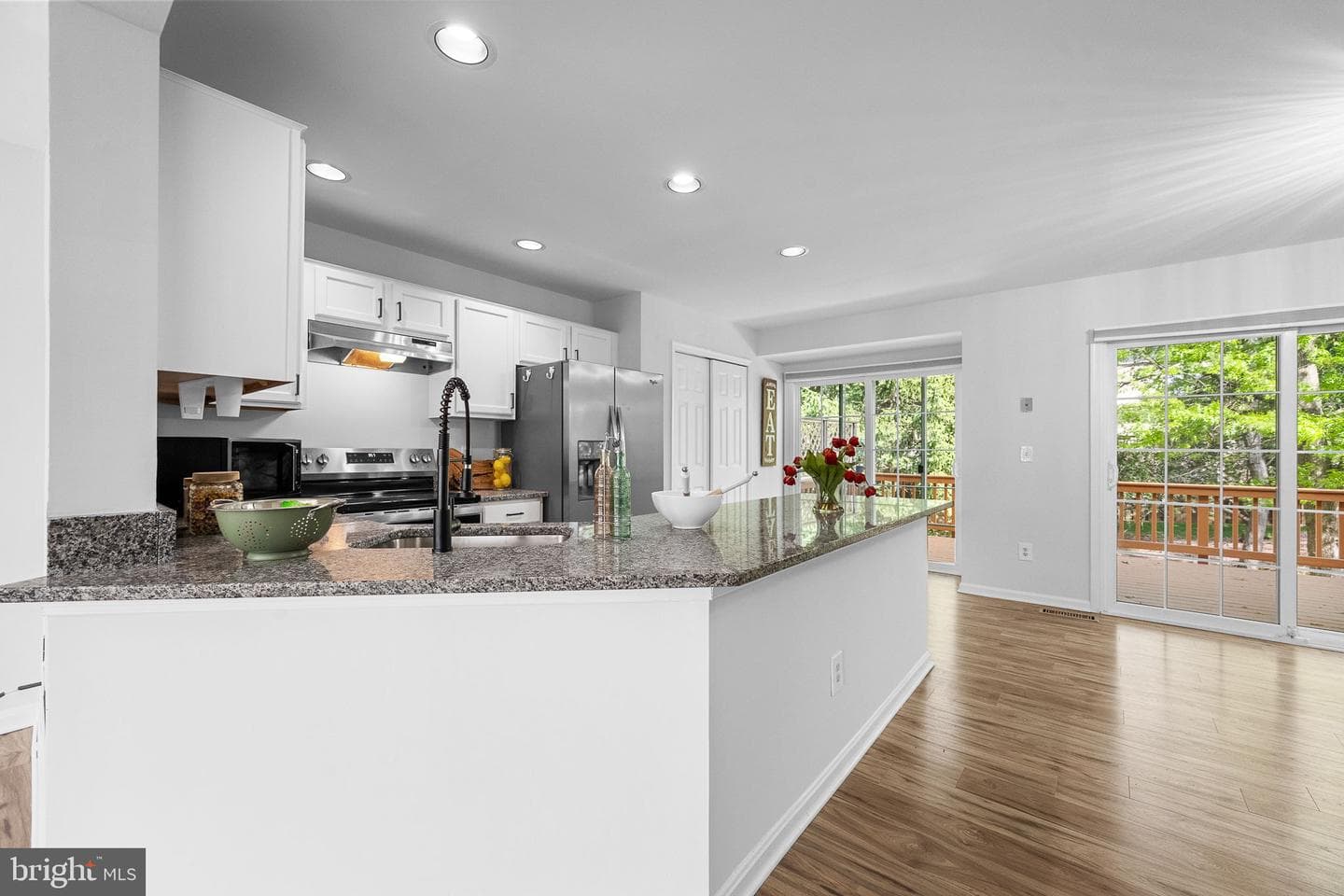 10269 Calypso Drive photo 10