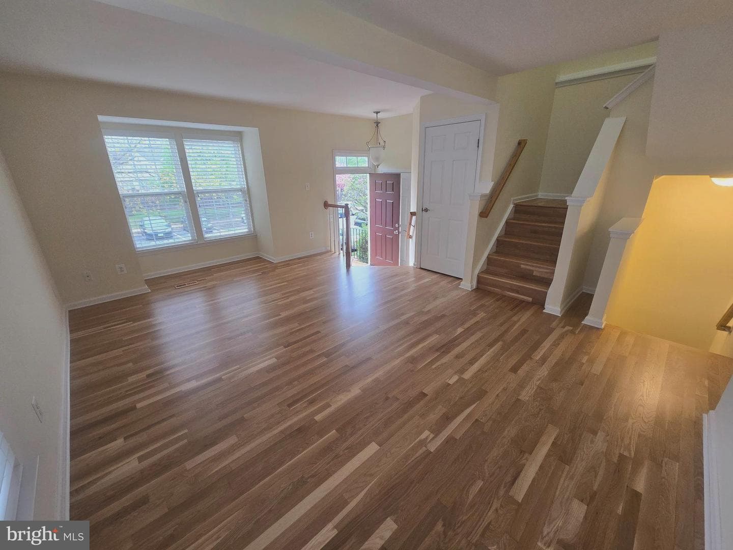 10331 Butternut Circle photo 2