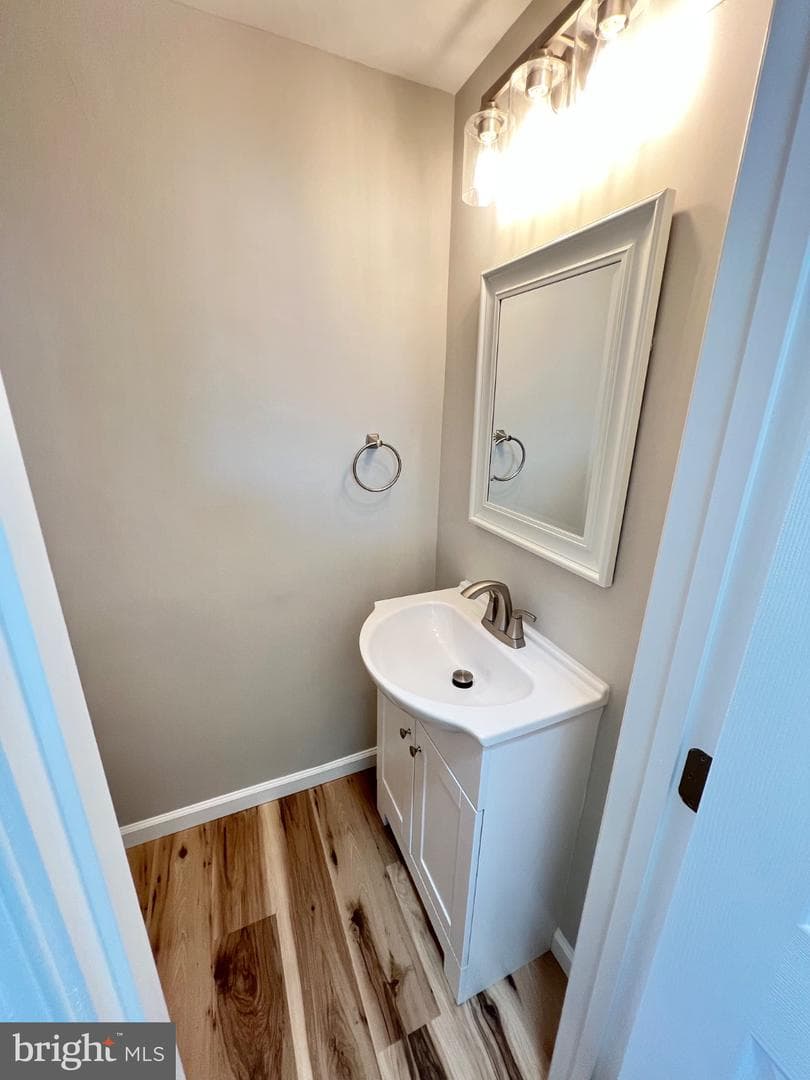 8759 Deblanc Place photo 30