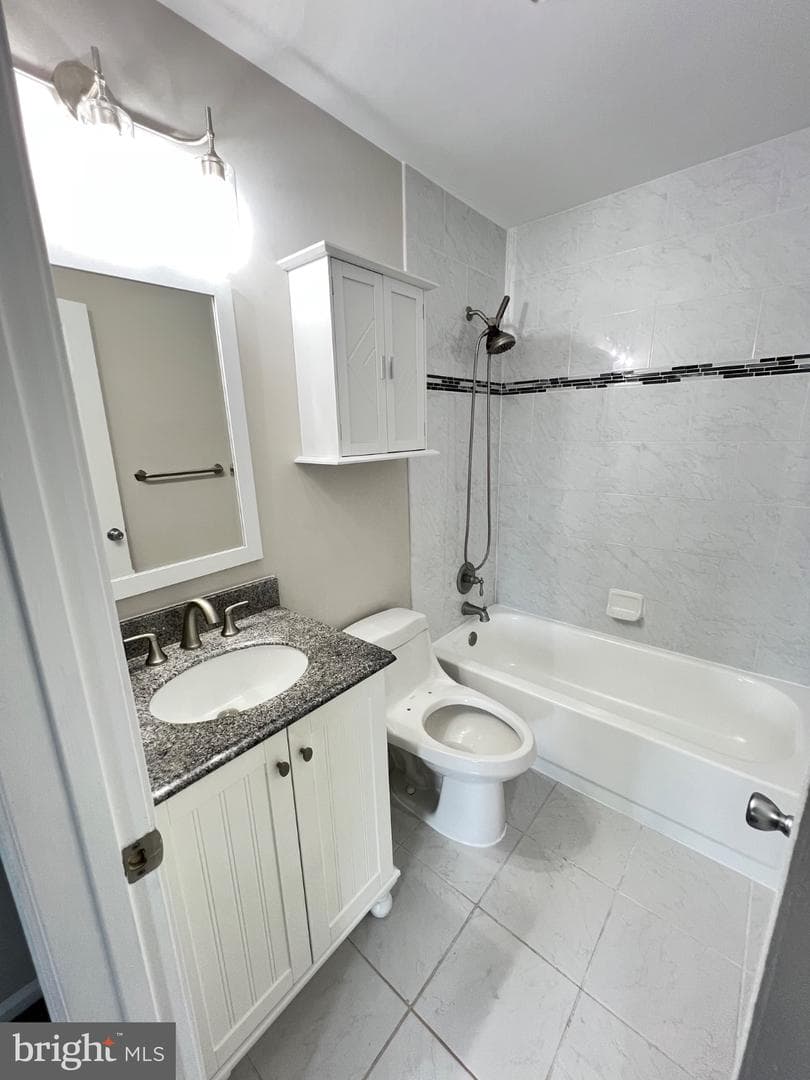 8759 Deblanc Place photo 35