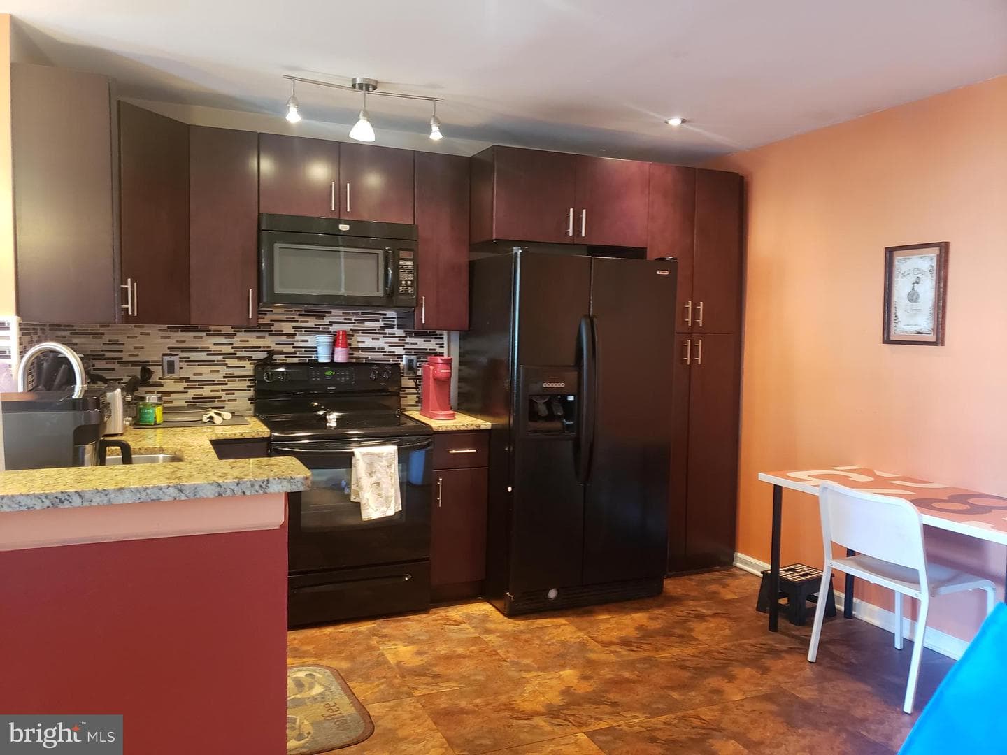 9340 Wax Myrtle Way photo 12