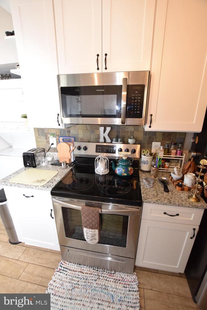 8397 Buttress Lane #401 photo 9