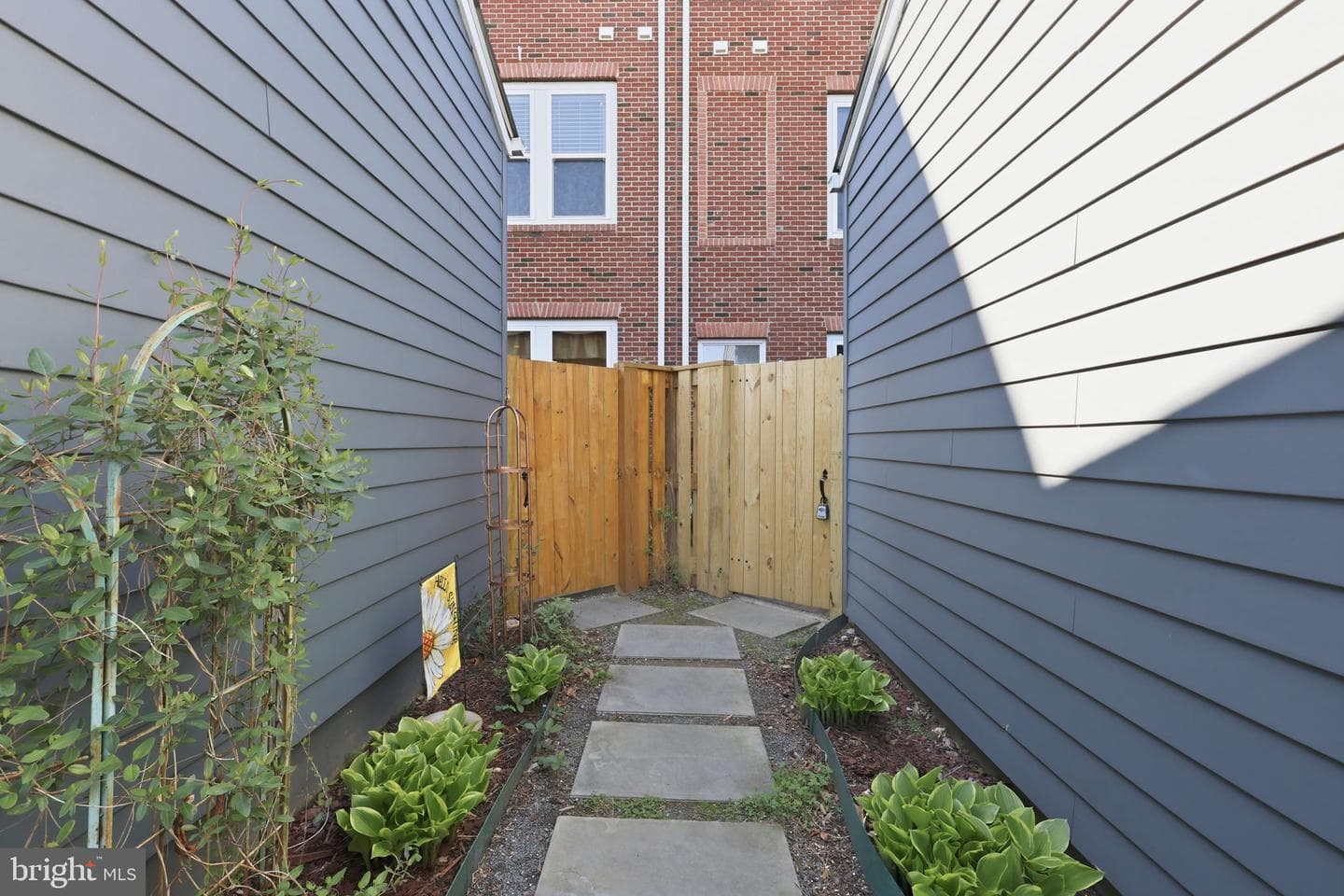 8934 Center Street photo 30