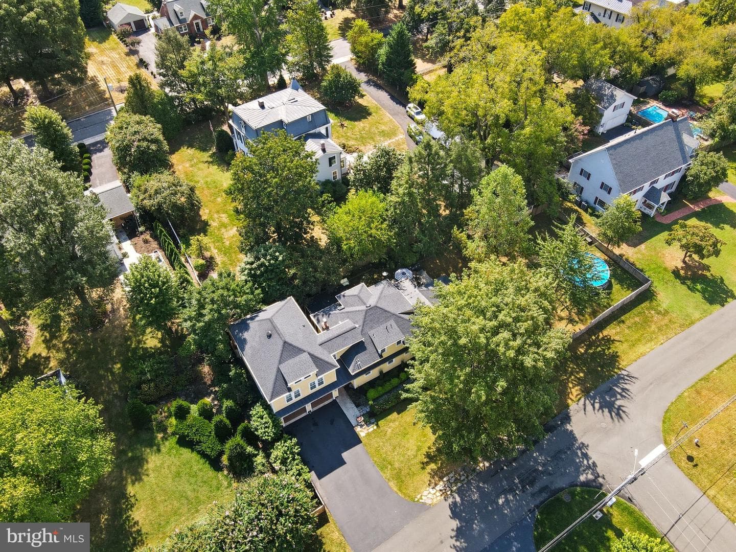 9105 Ewell Street photo 22