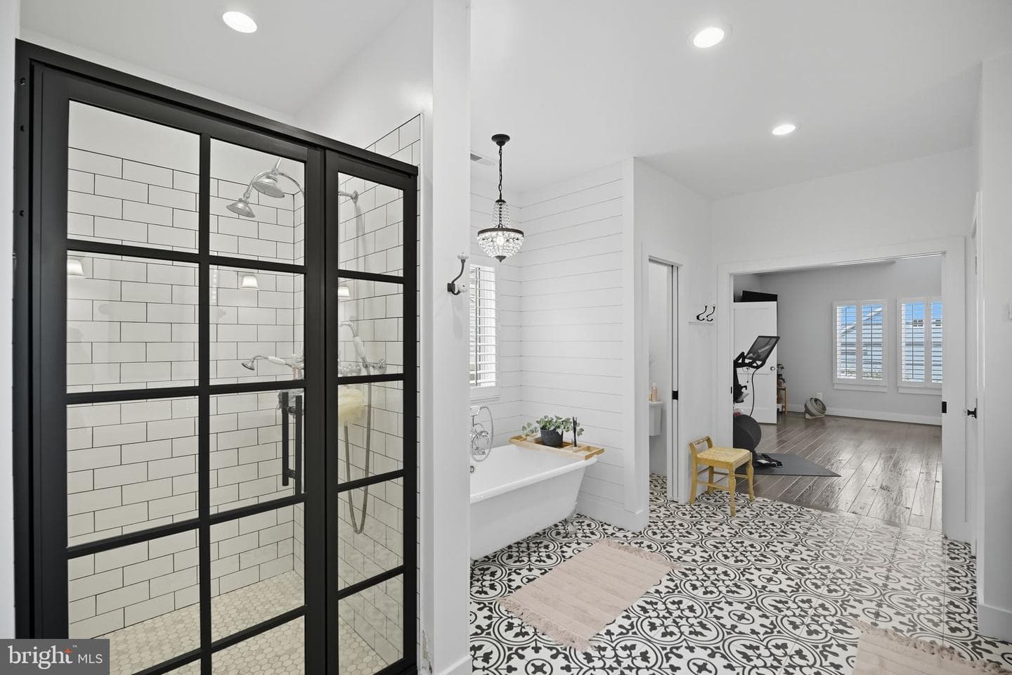 9105 Ewell Street photo 58
