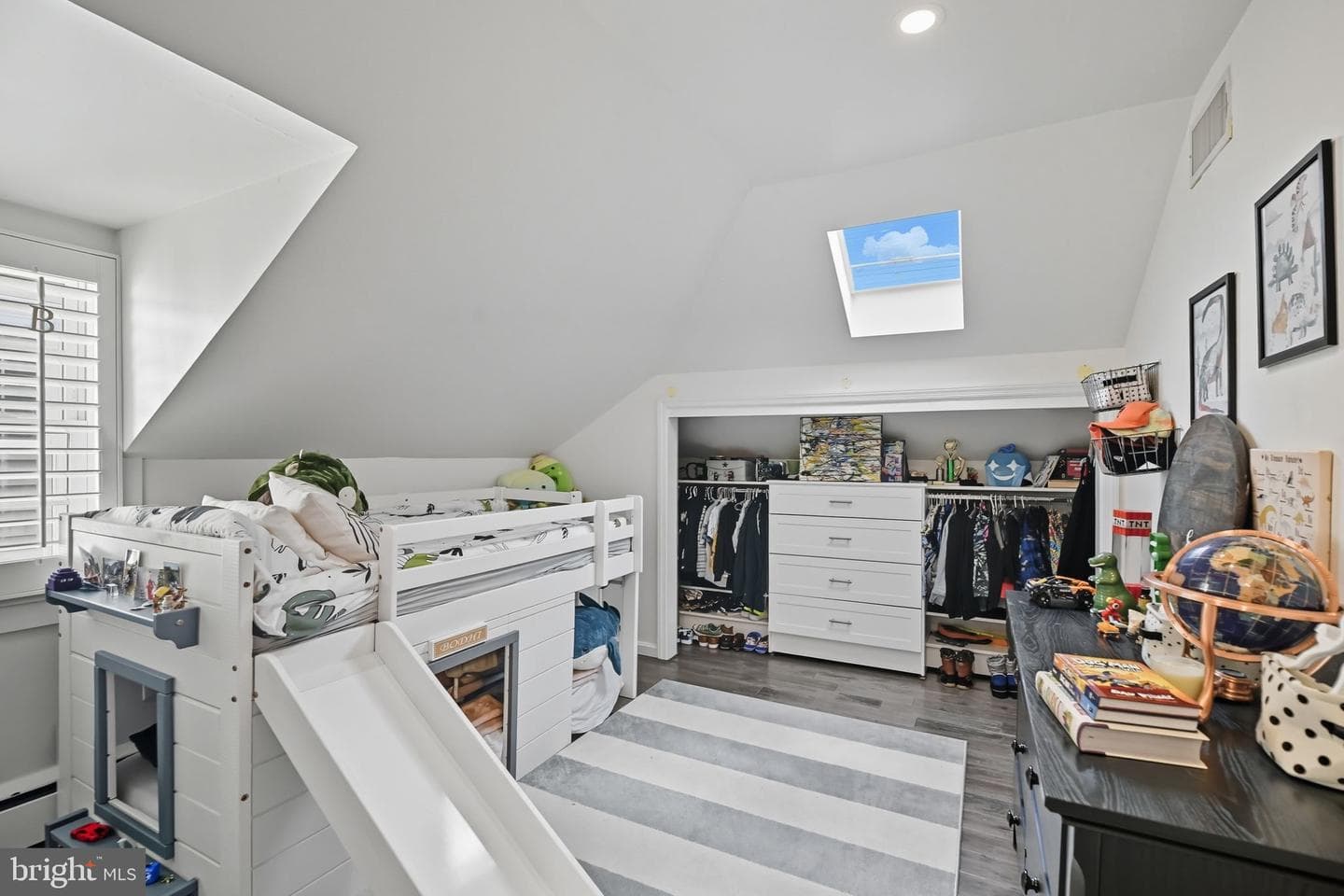 9105 Ewell Street photo 65
